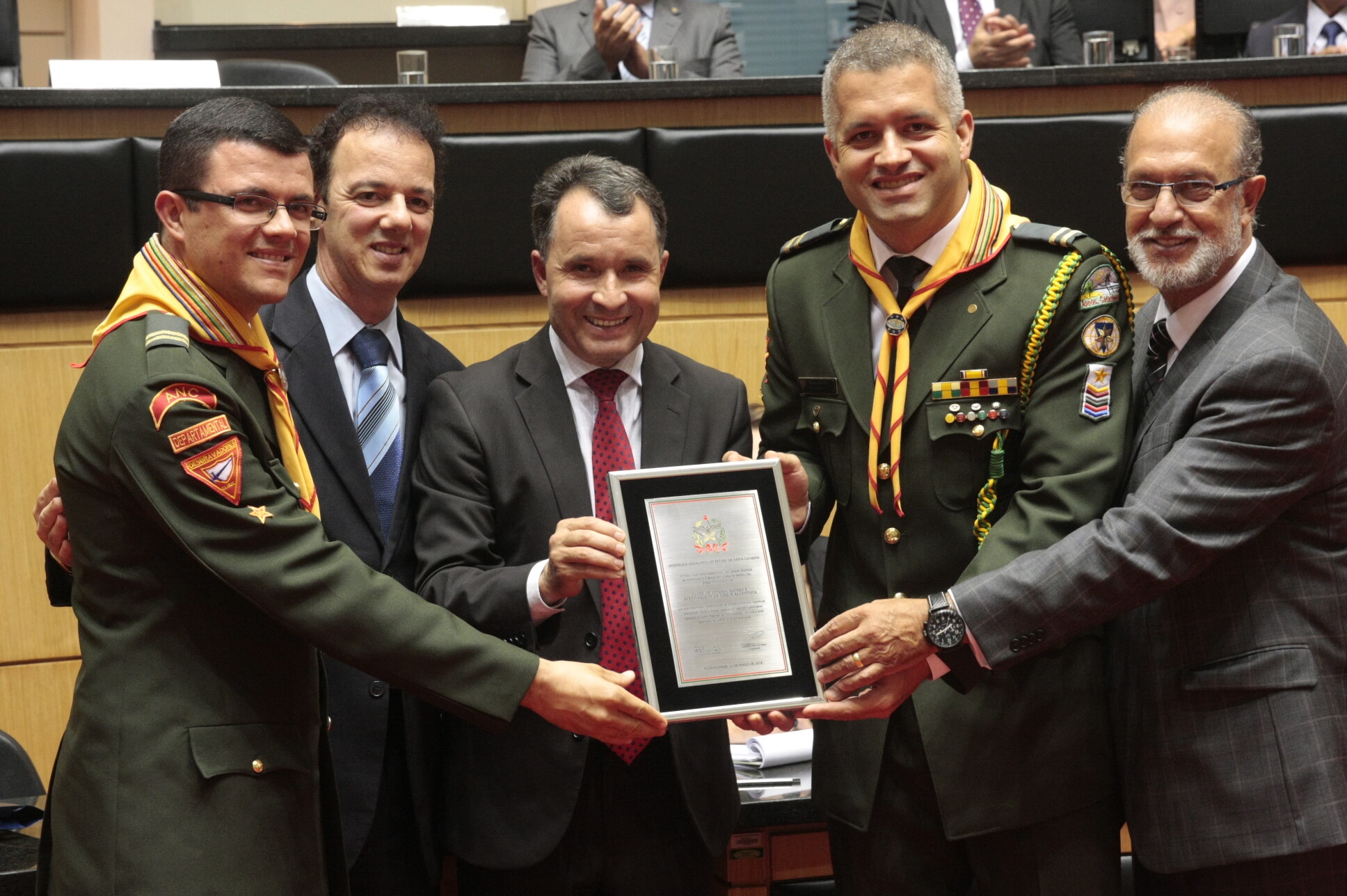 Igreja Adventista do Sétimo Dia é homenageada na Assembleia Legislativa