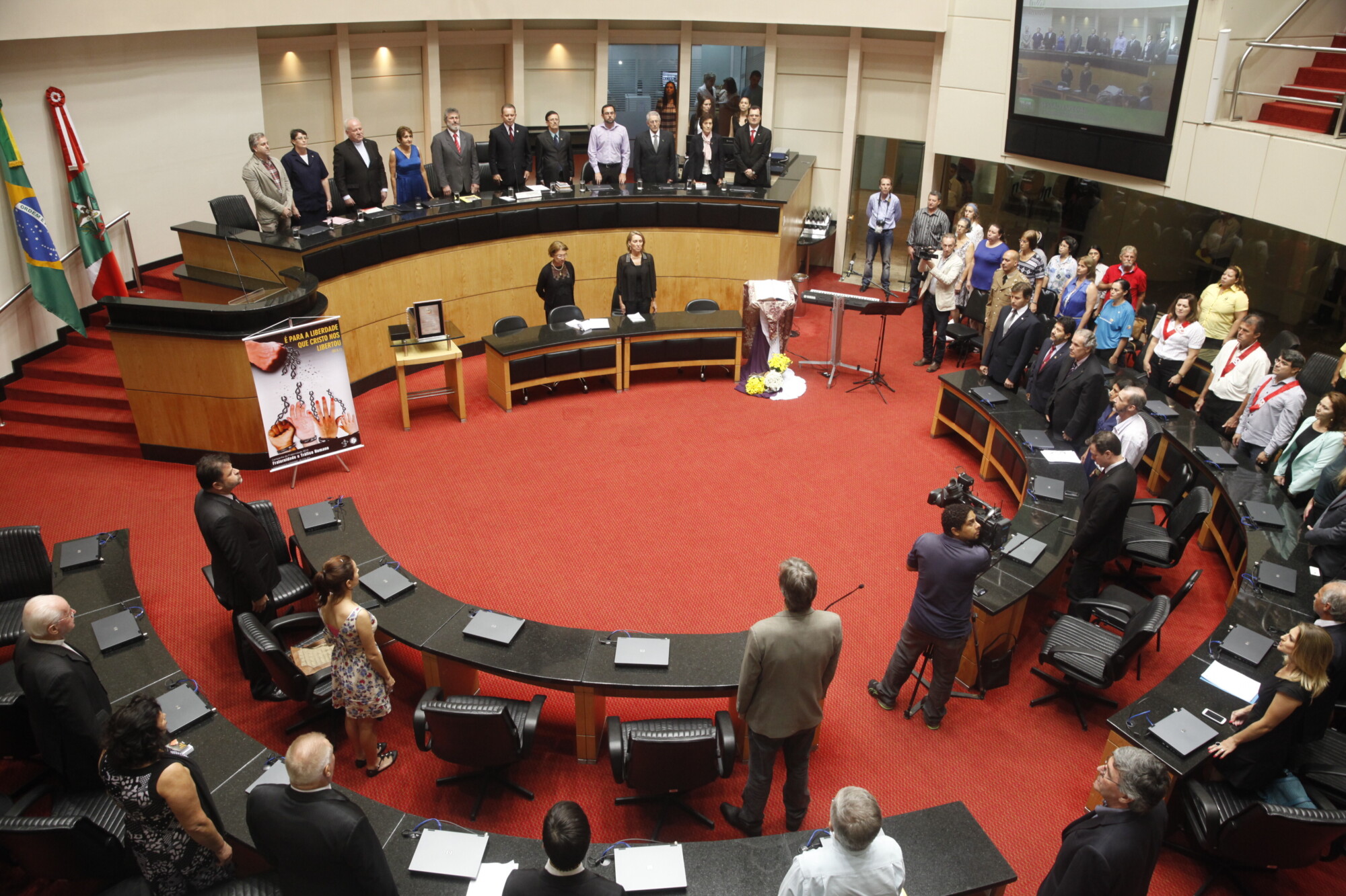 Parlamento celebra Campanha da Fraternidade com tema tráfico humano