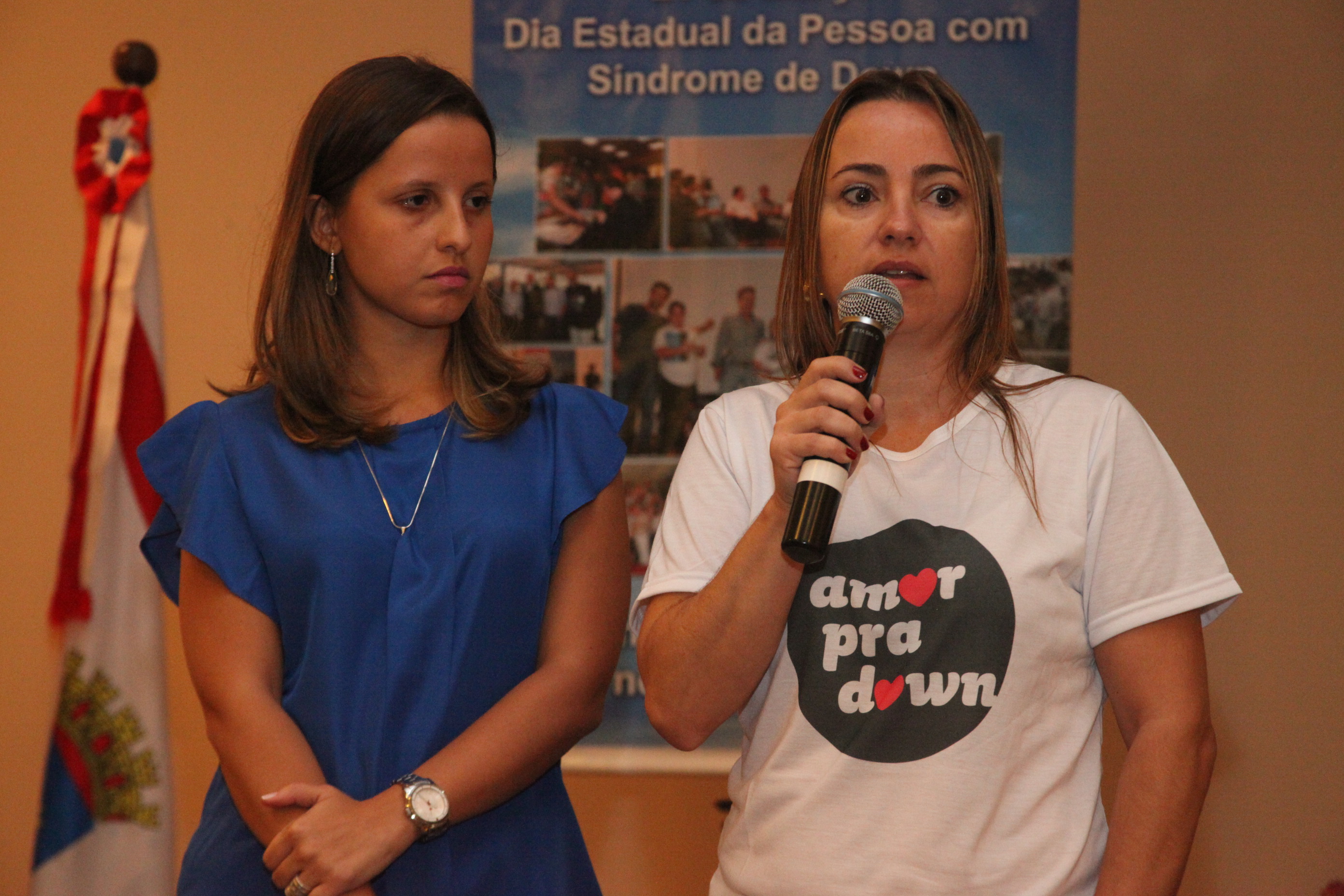 Damara Schumacher. Palestra em Comemoração ao Dia Estadual da Pessoa com Síndrome de Down. Foto: Fábio Queiroz / Agência AL