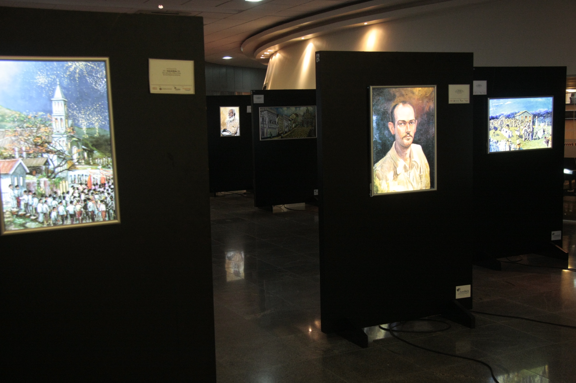 Exposição Zunblick_Iluminado_Fotos Eduardo G de Oliveira/ AgenciaAL
