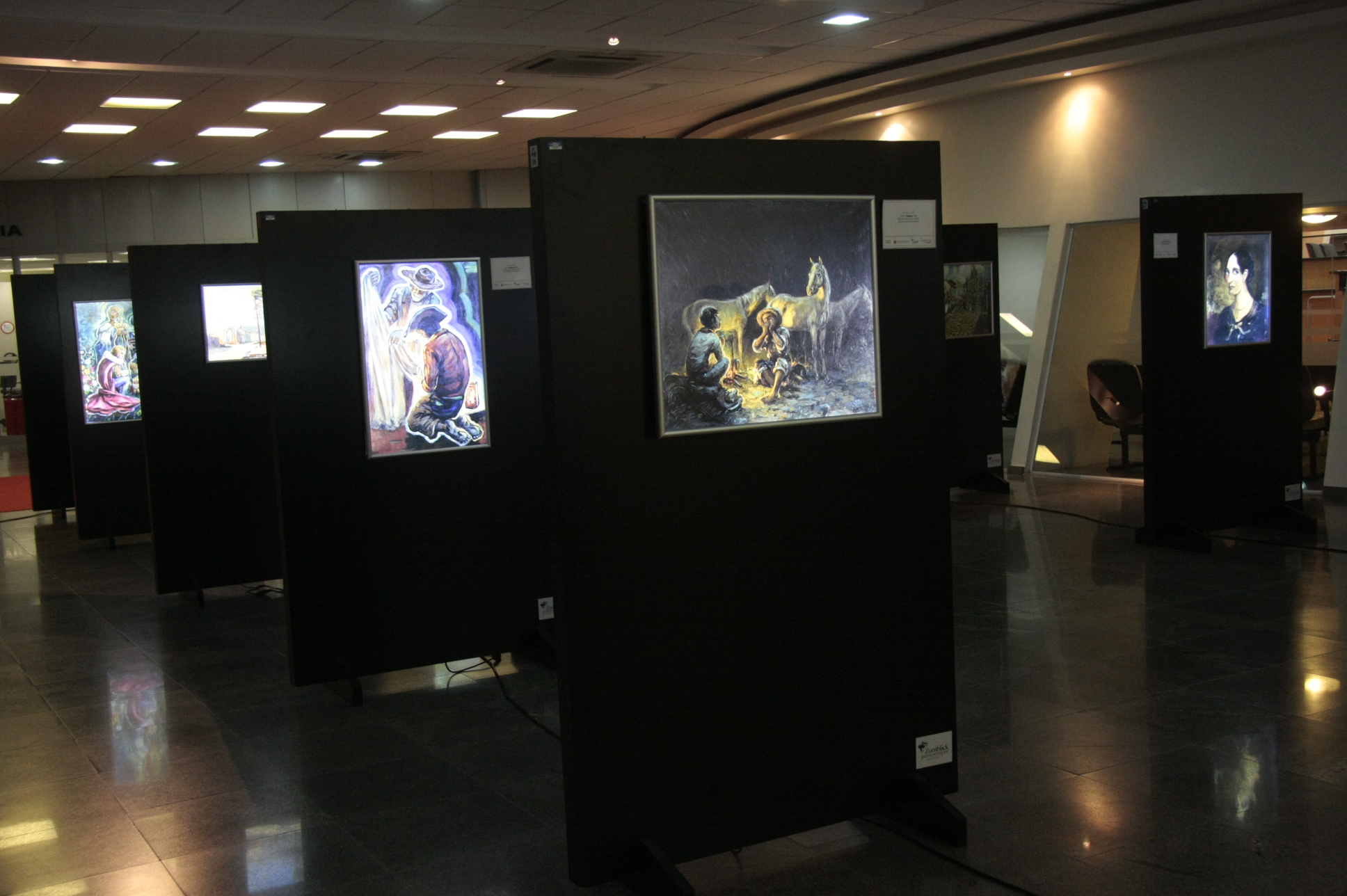 Exposição Zunblick_Iluminado_Fotos Eduardo G de Oliveira/ AgenciaAL