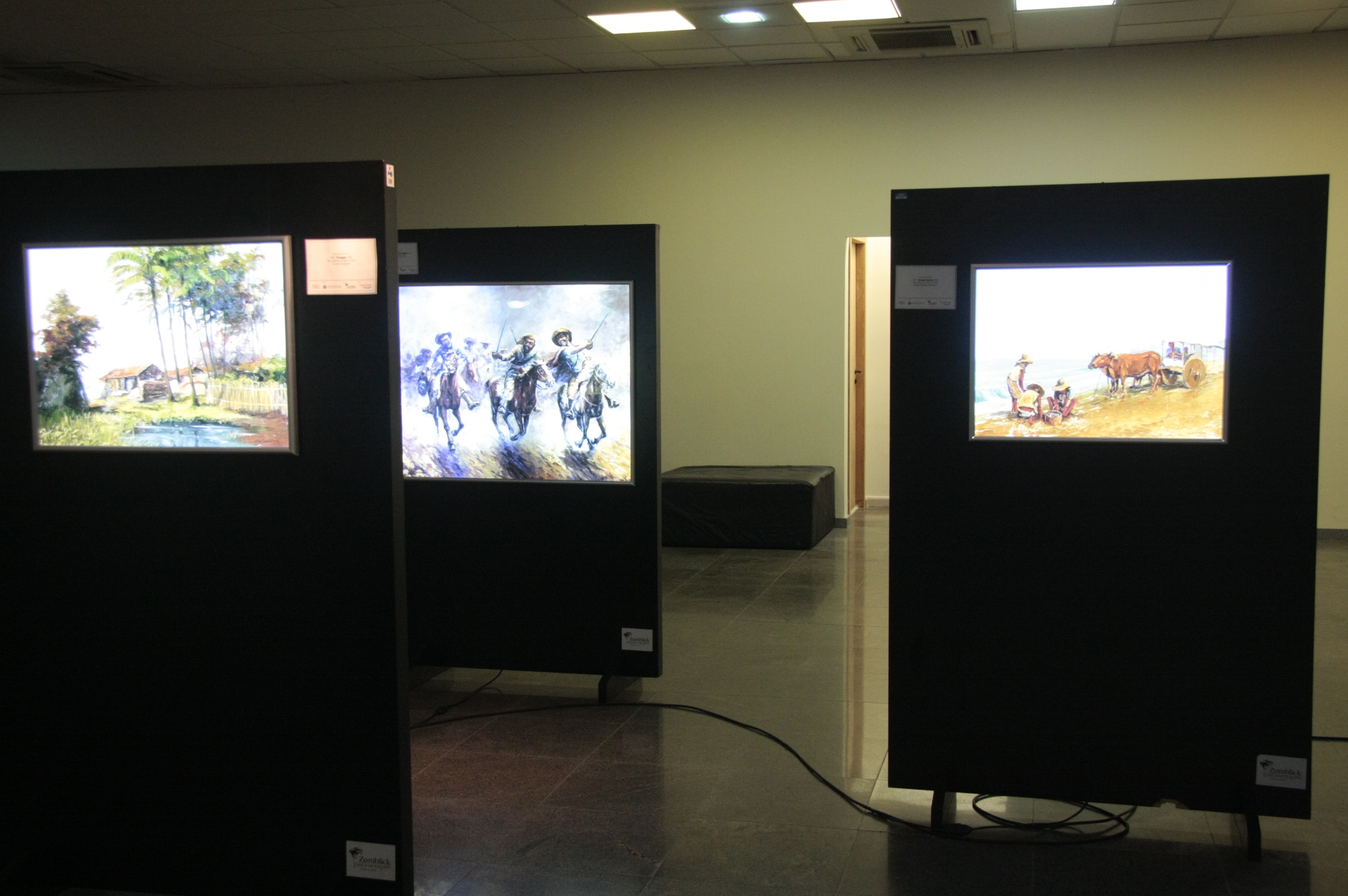Exposição Zunblick_Iluminado_Fotos Eduardo G de Oliveira/ AgenciaAL