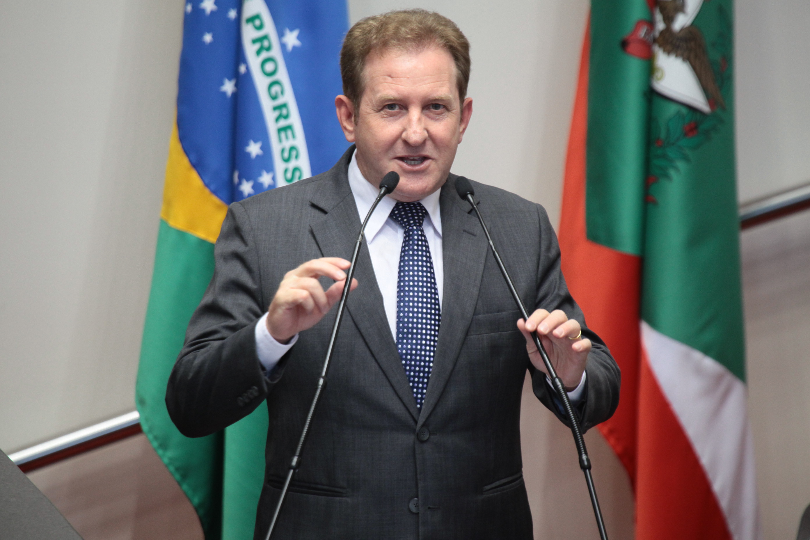 Deputado Valmir Comin (PP) - Sessão Plenária - Plenário Osni Regis. Foto: Miriam Zomer/Agência AL