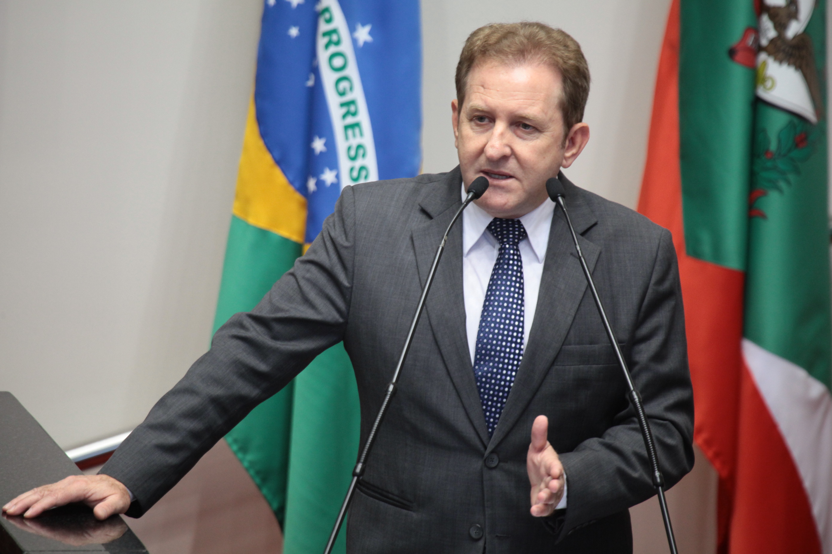 Deputado Valmir Comin (PP) - Sessão Plenária - Plenário Osni Regis. Foto: Miriam Zomer/Agência AL
