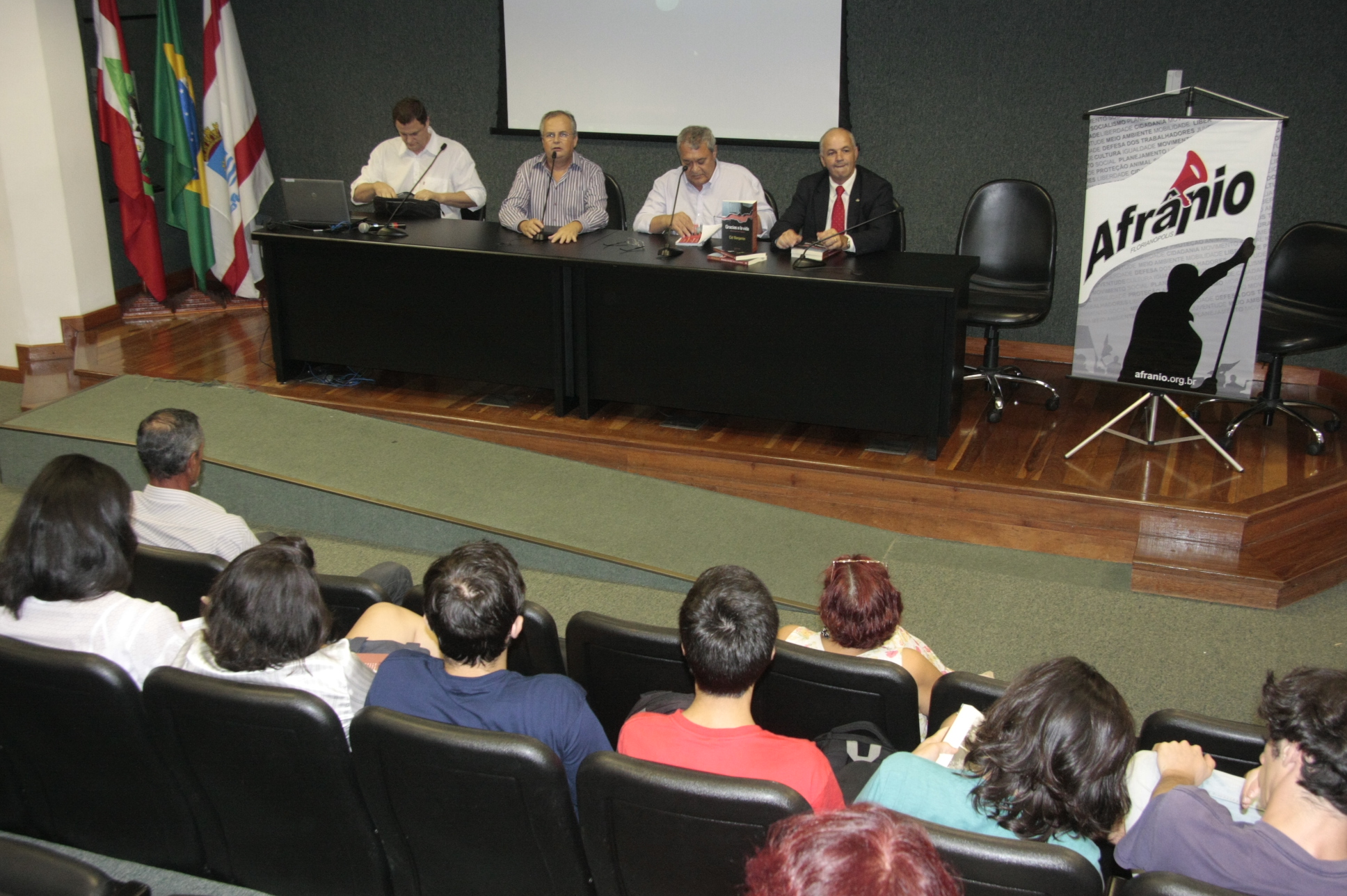 Lançamento de Livro Gracias La Vida. Foto: Eduardo Guedes de Oliveira/Agência AL