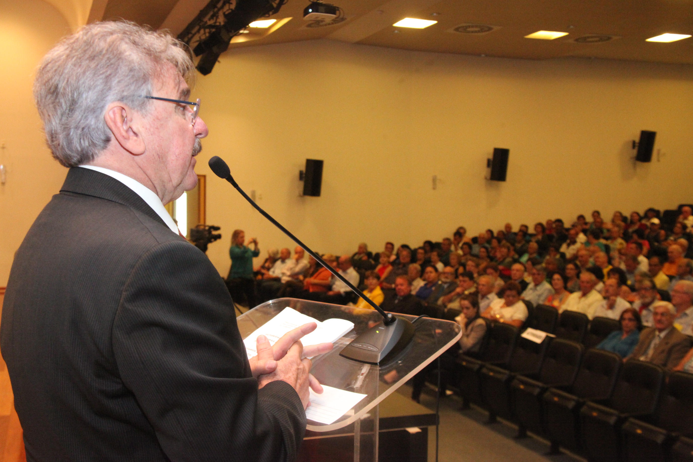 Ato Parlamentar Solene em homenagem aos Aposentados do Estado de Santa Catarina. Foto: Fábio Queiroz / Agência AL