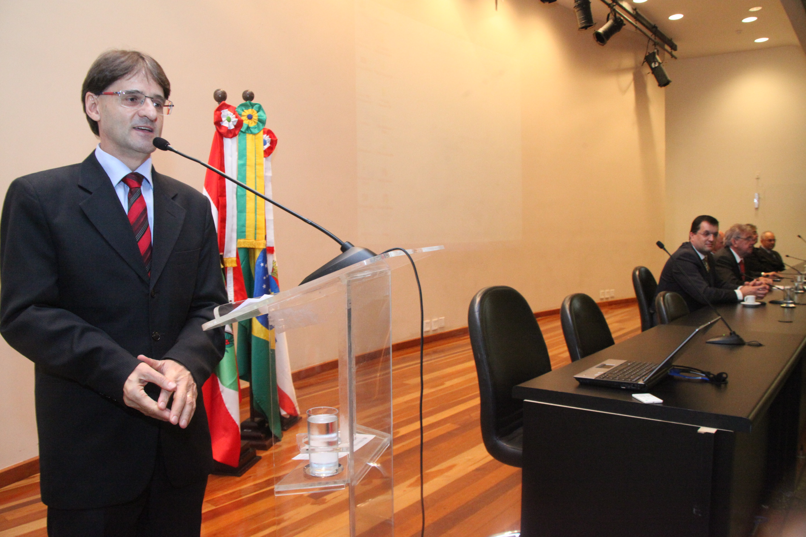 Ato Parlamentar Solene em homenagem aos Aposentados do Estado de Santa Catarina. Foto: Fábio Queiroz / Agência AL