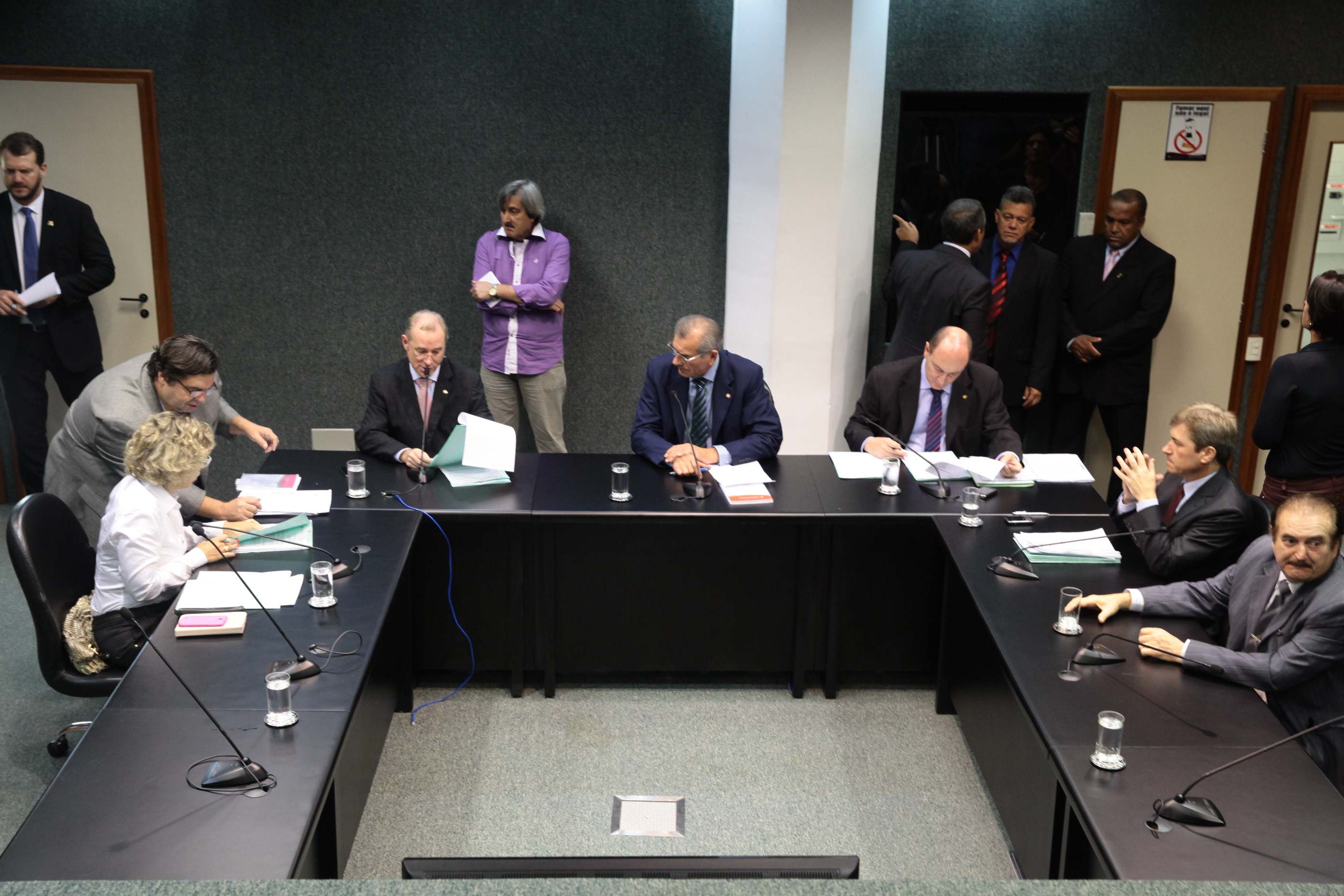 Reunião da Comissão de Constituição e Justiça. Foto: Miriam Zomer/ Agência AL