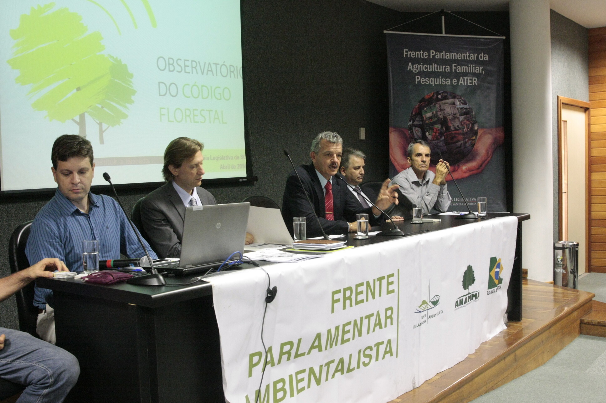 Seminário discute implementação do Código Florestal Brasileiro