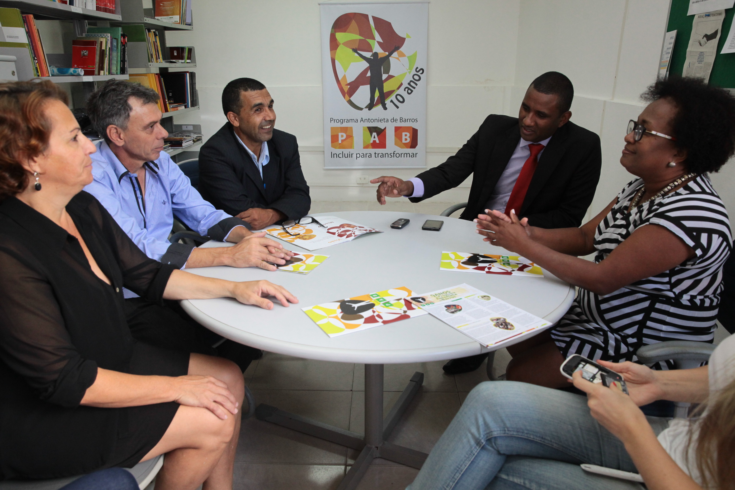 Lideranças de Joinville visitam PAB. Foto: Miriam Zomer/ Agência AL