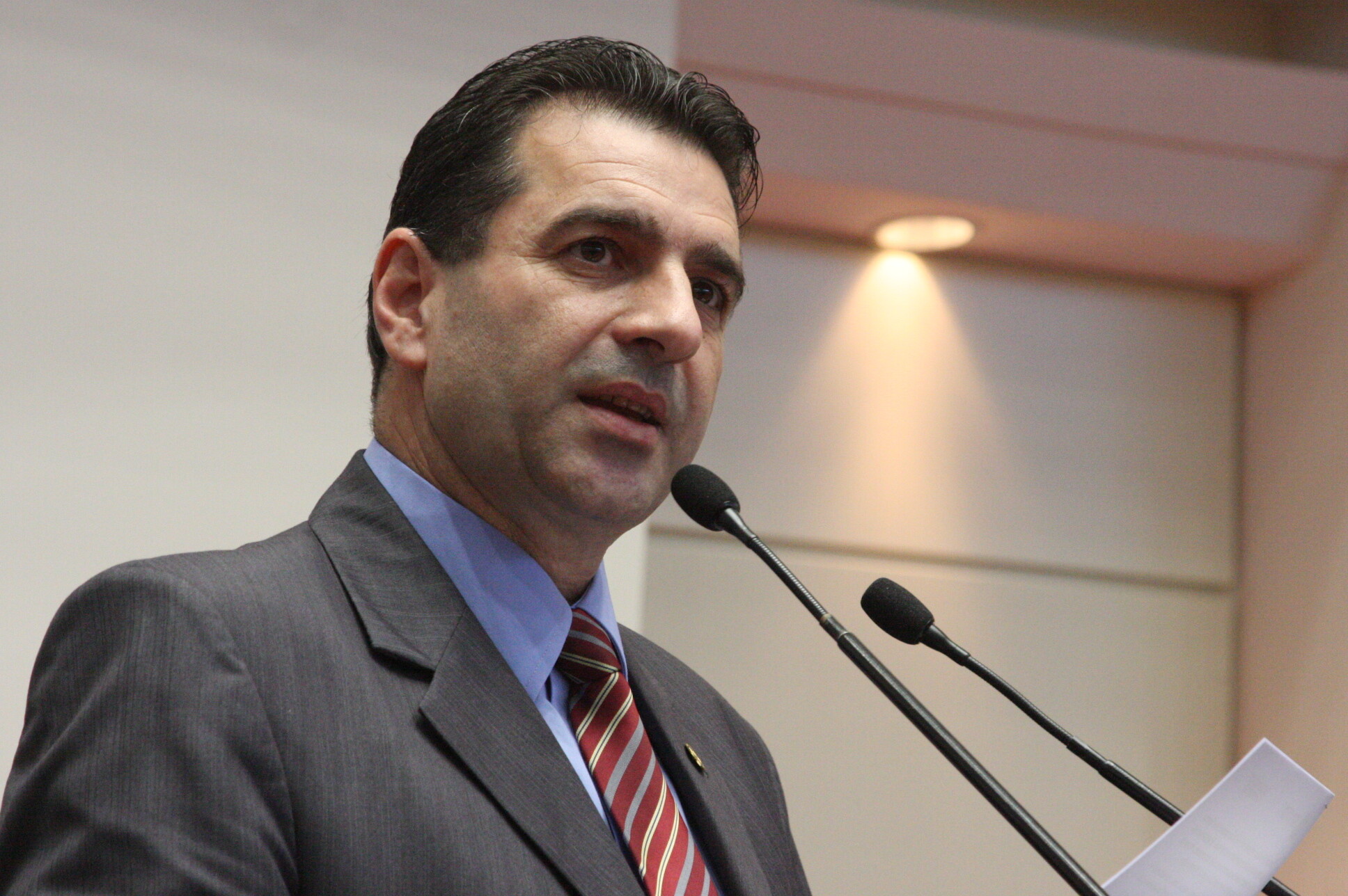 Deputado Valdir Cobalchini reassume vaga na Assembleia Legislativa