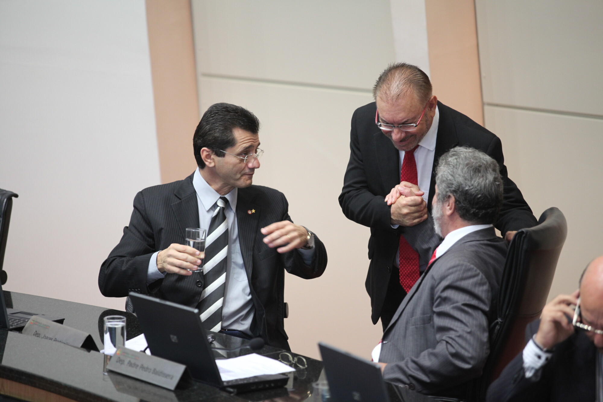 Sessão da manhã: semana será marcada por mobilizações em SC