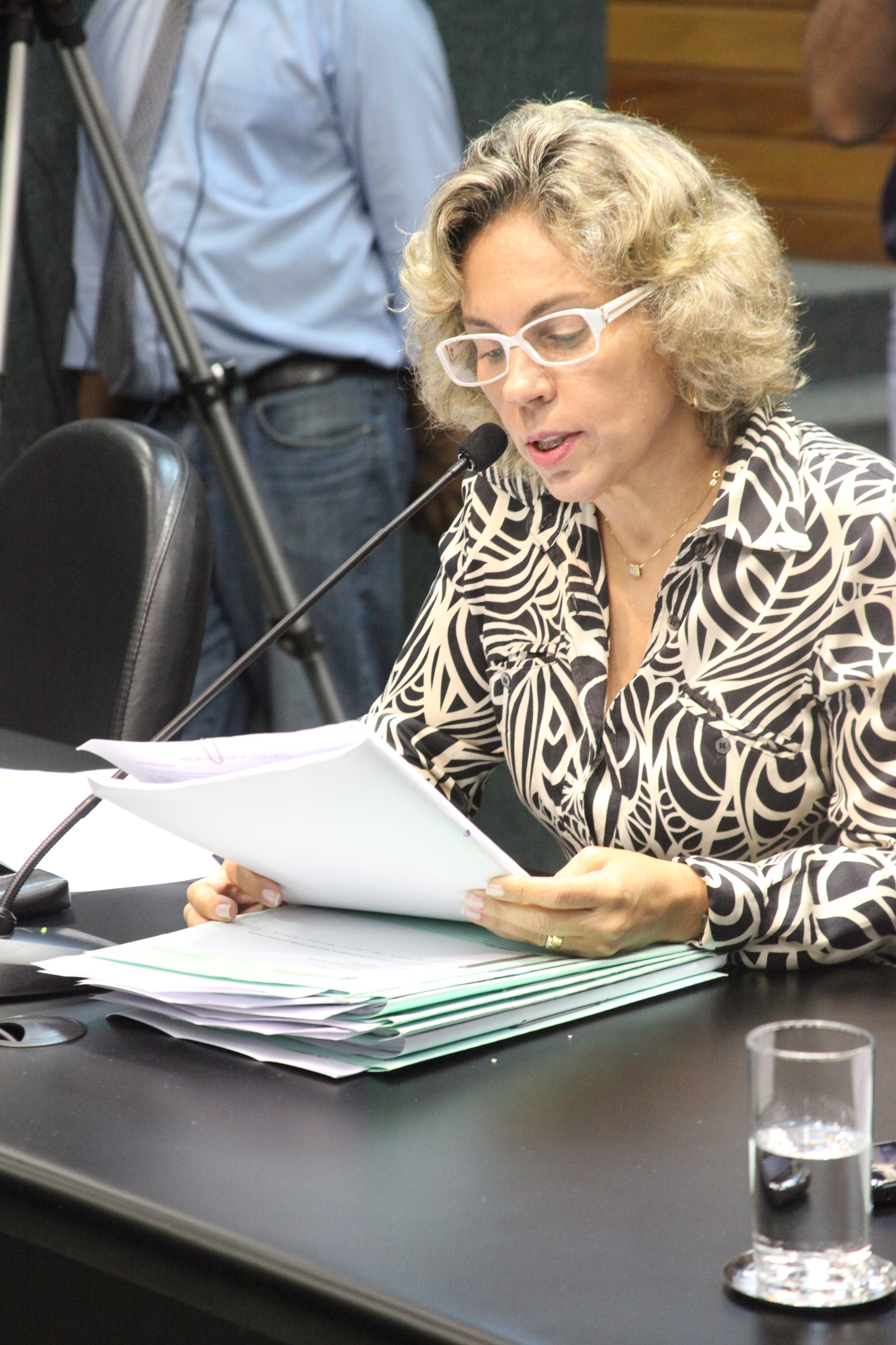 Deputada Ana Paula Lima (PT). Reunião da Comissão de Constituição e Justiça. Foto: Fábio Queiroz / Agência AL