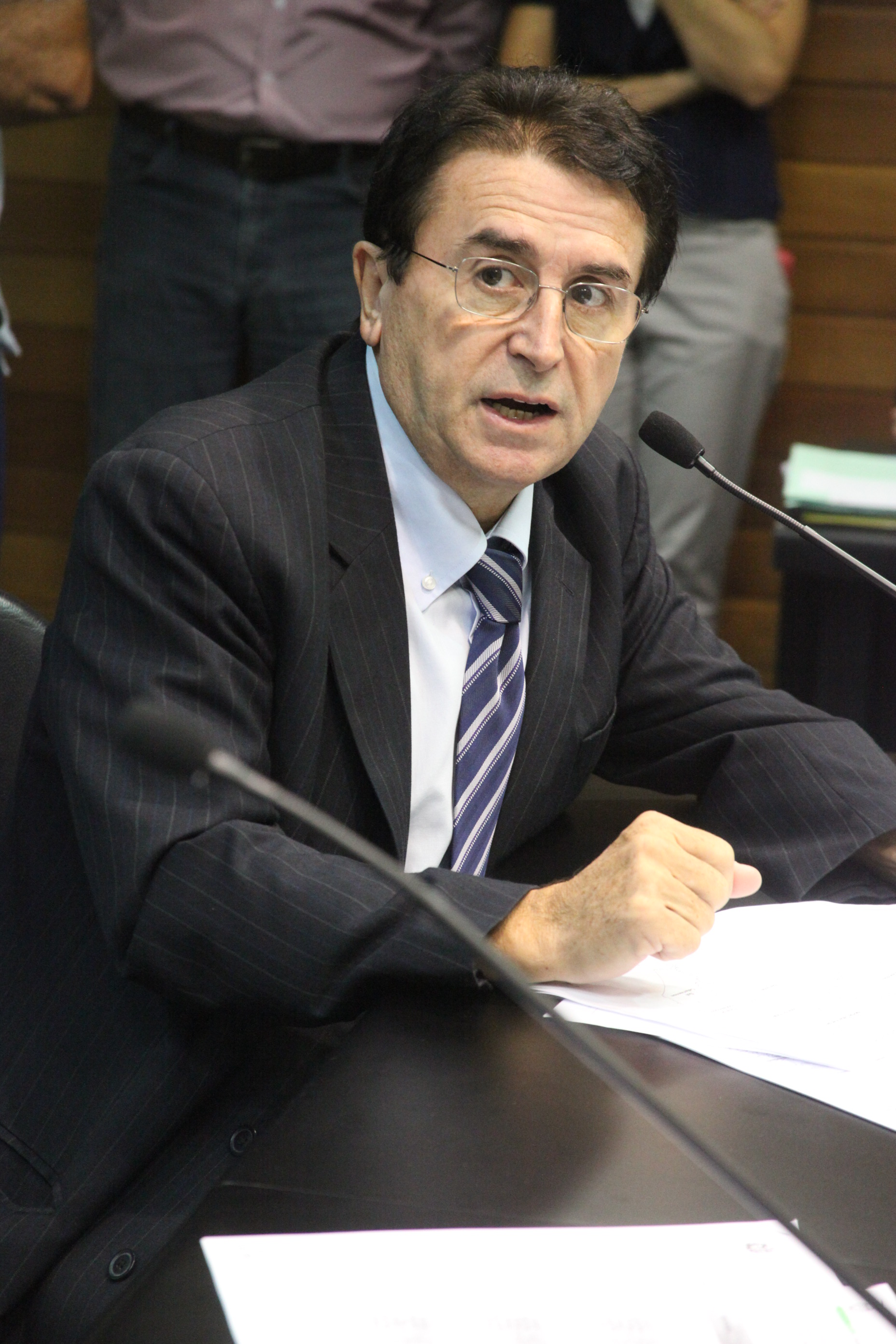 Deputado Antonio Aguiar (PMDB). Reunião da Comissão de Finanças e Tributação. Foto: Fábio Queiroz / Agência AL