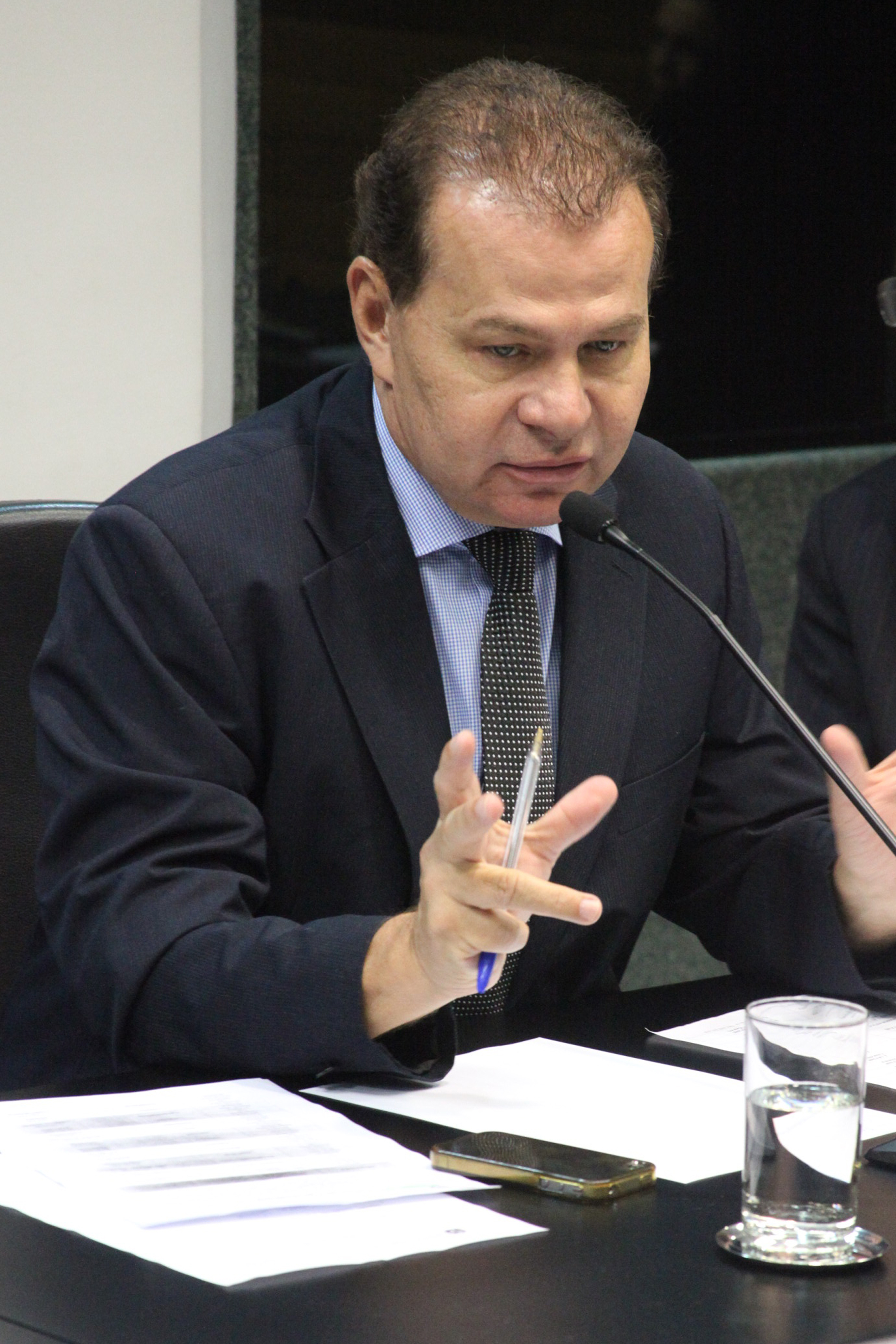 Deputado Gilmar Knaesel (PSDB). Reunião da Comissão de Finanças e Tributação. Foto: Fábio Queiroz / Agência AL