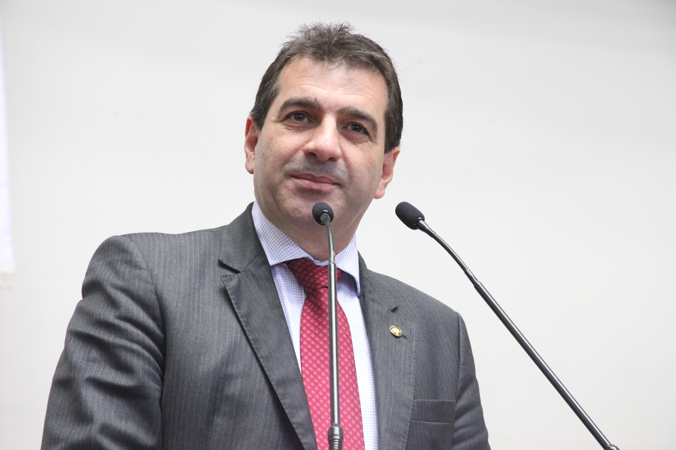 Deputado Valdir Cobalchini (PMDB) - Sessão Ordinária - Plenário Osni Regis. Foto: Fábio Queiroz / Agência AL