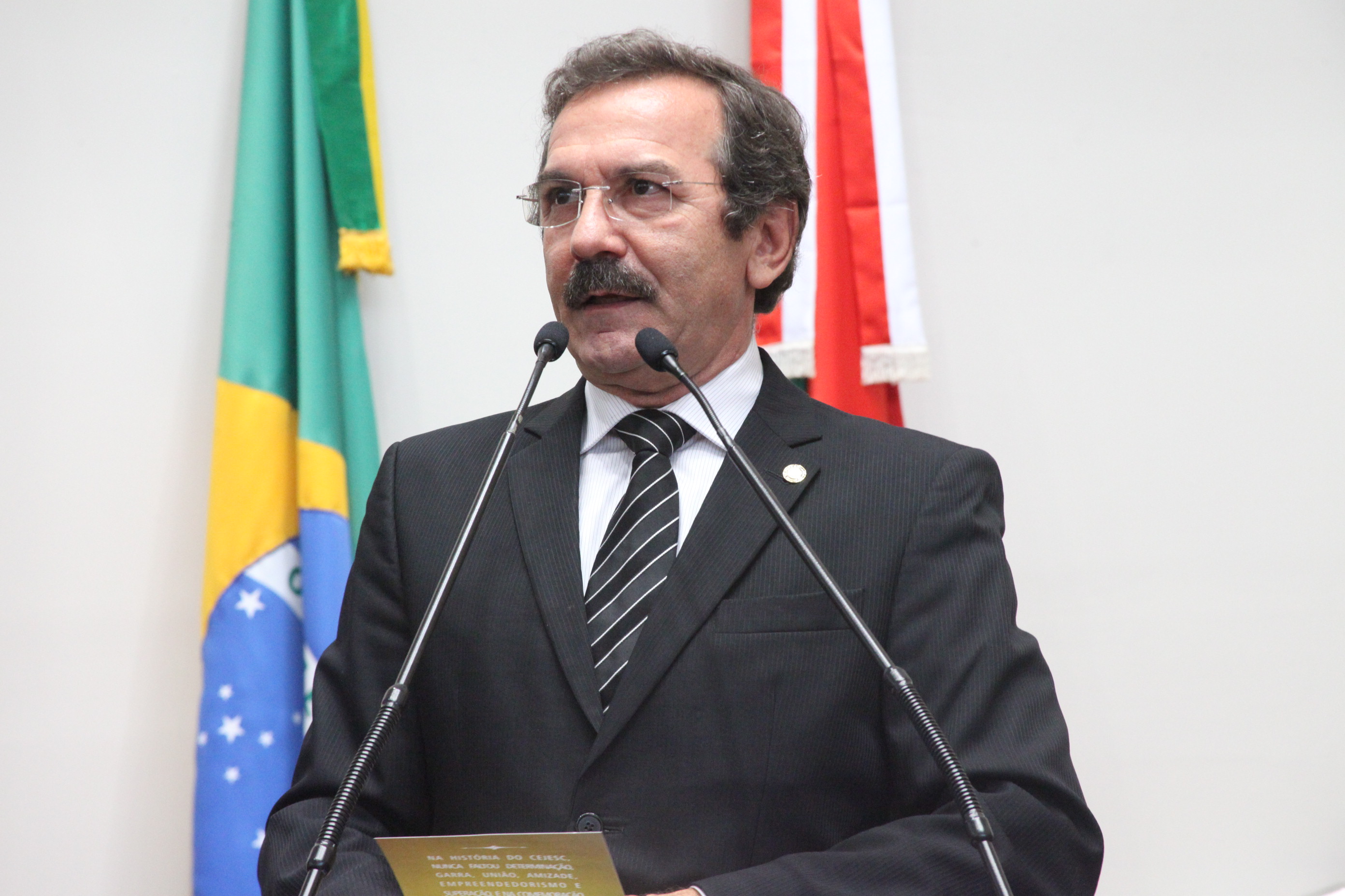 Deputado Serafim Venzon (PSDB) - Sessão Ordinária - Plenário Osni Regis. Foto: Fábio Queiroz / Agência AL
