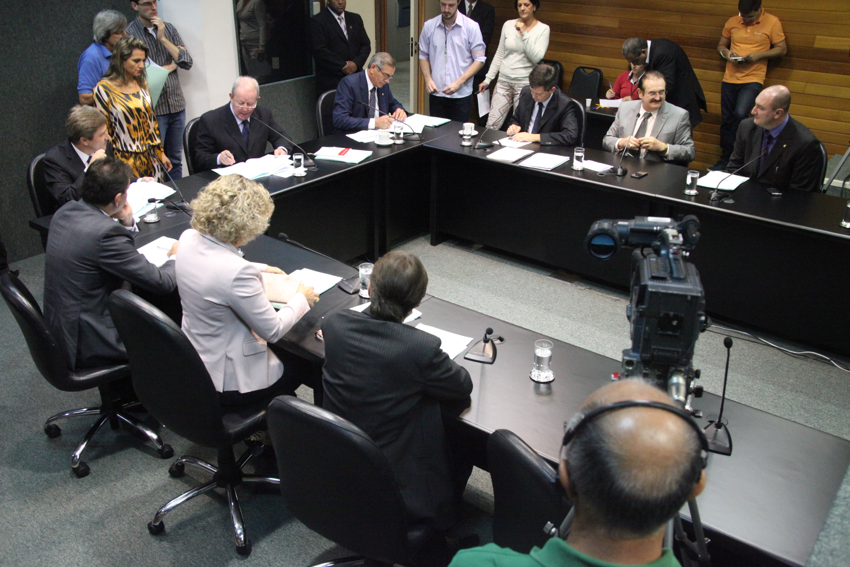 Reunião da Comissão de Constituição e Justiça. Foto: Fábio Queiroz / Agência AL
