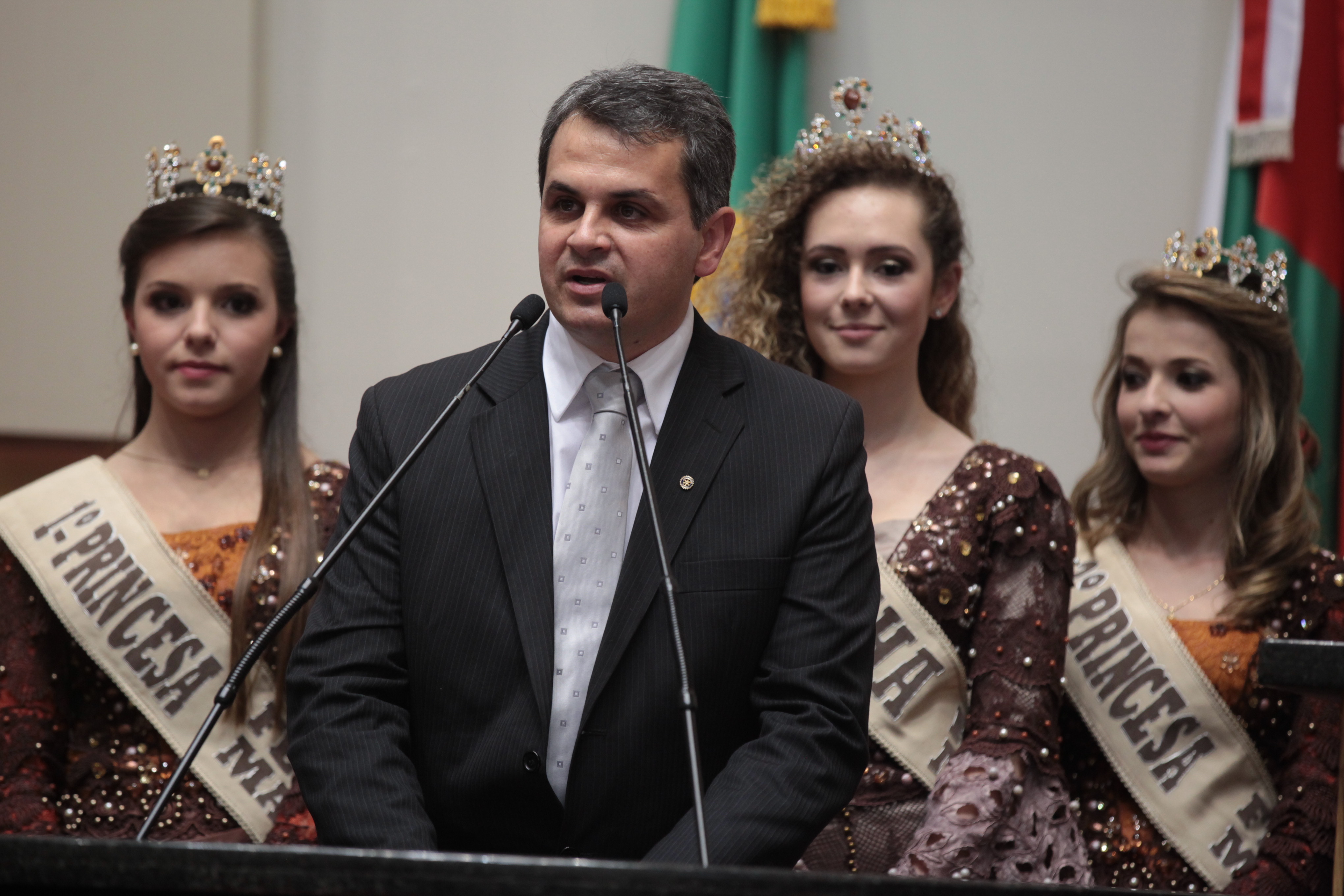 Sessão Ordinária  Prefeito de Otacilio Costa  Luiz Carlos Xavier    Foto Carlos Kilian/AGENCIA AL
