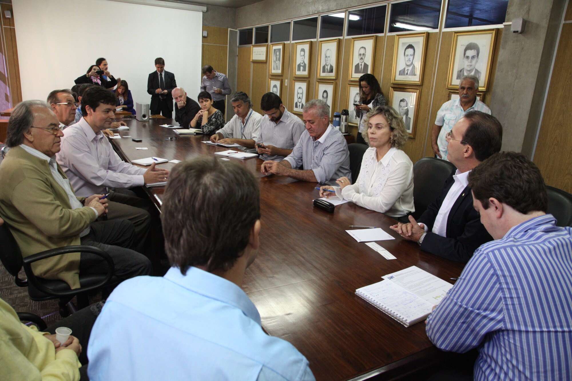 Parlamentares catarinenses discutem duplicação da BR 470 no DNIT