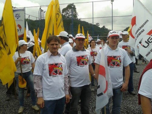 Saretta participa de ato público do Movida