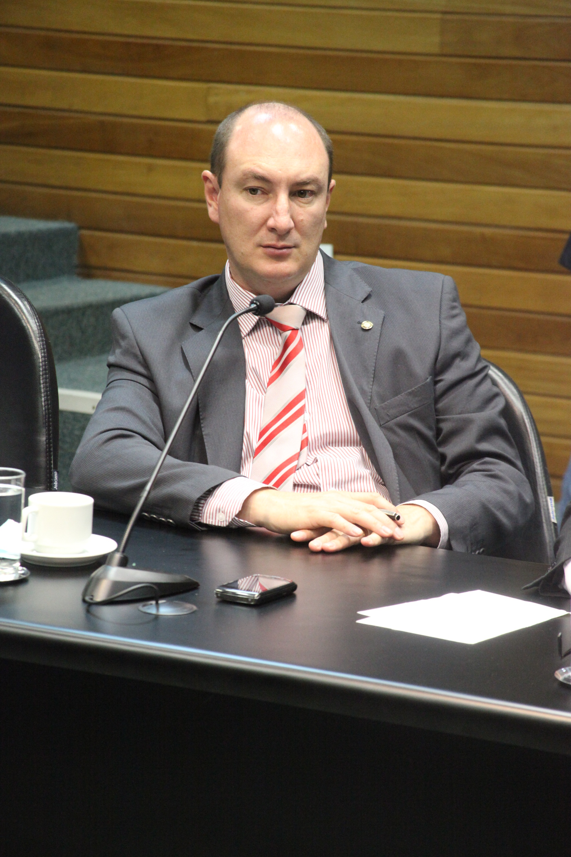 Deputado Mauro de Nadal (PMDB). Reunião da Comissão de Constituição e Justiça. Foto: Fábio Queiroz / Agência AL