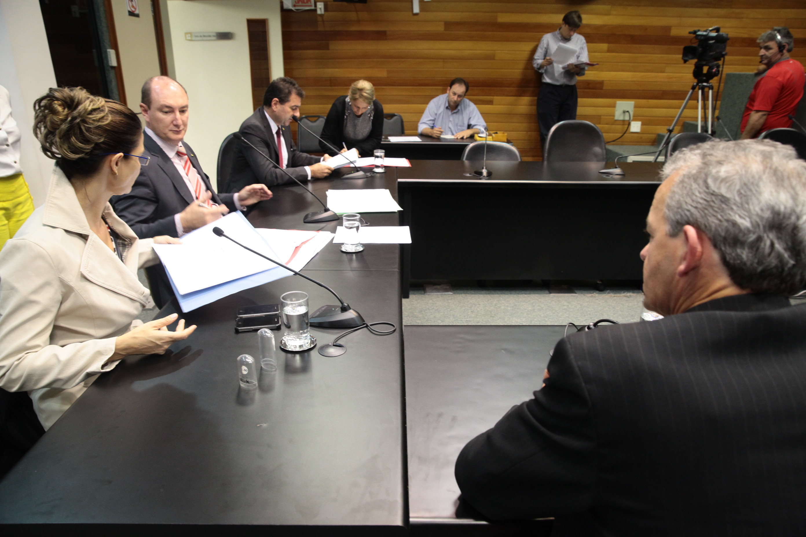 Reunião da Comissão de Trabalho, Administração e Serviço Público. Foto: Miriam Zomer/Agência AL