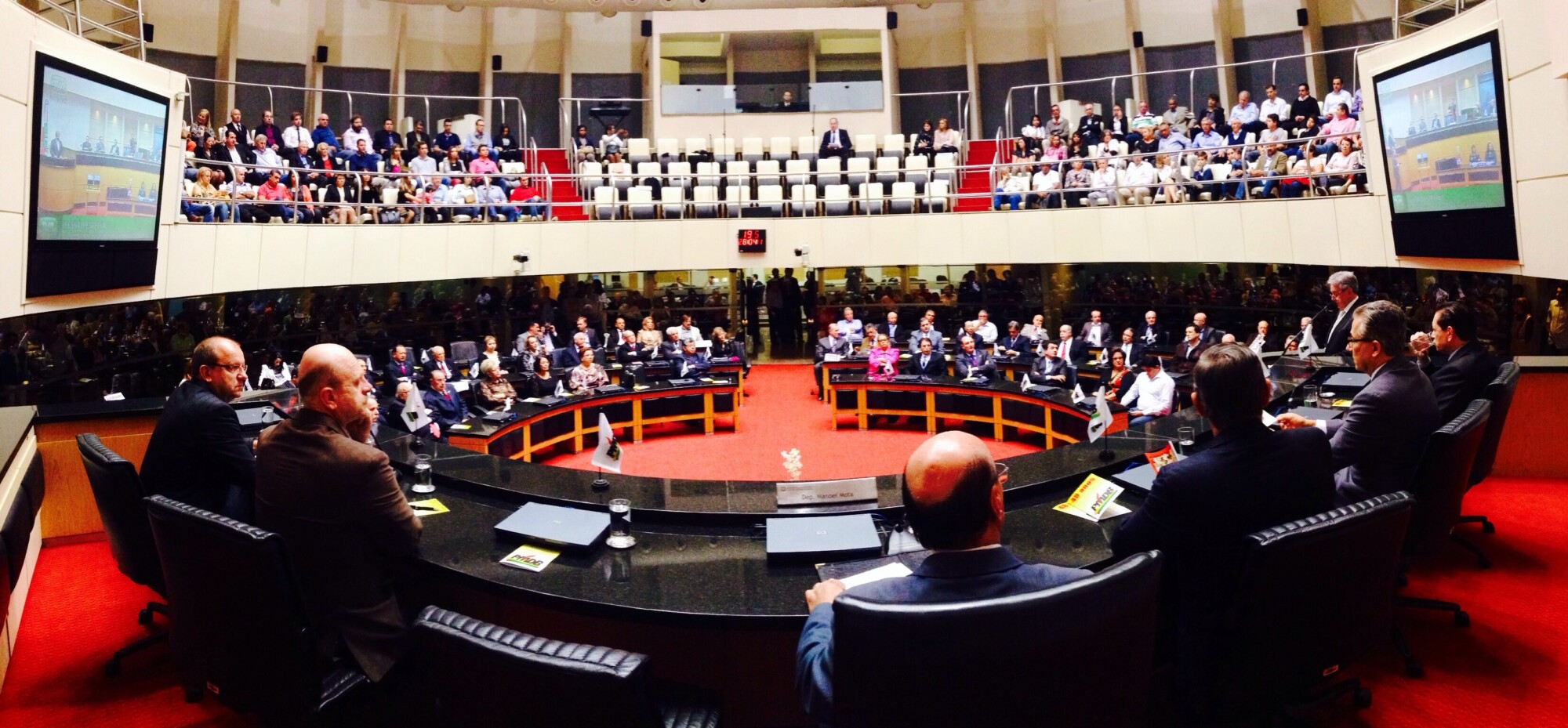 PMDB catarinense celebra 48 anos com homenagens na ALESC