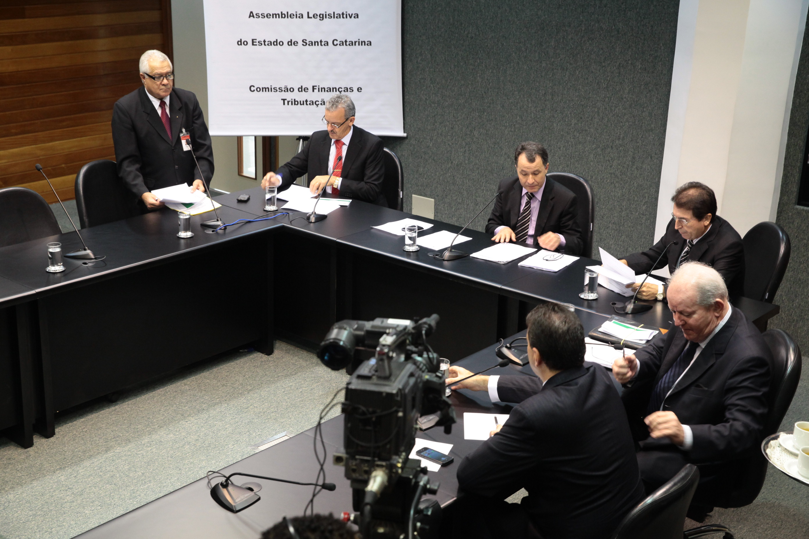 Reunião da Comissão de Finanças. Foto: Miriam Zomer /Agência AL