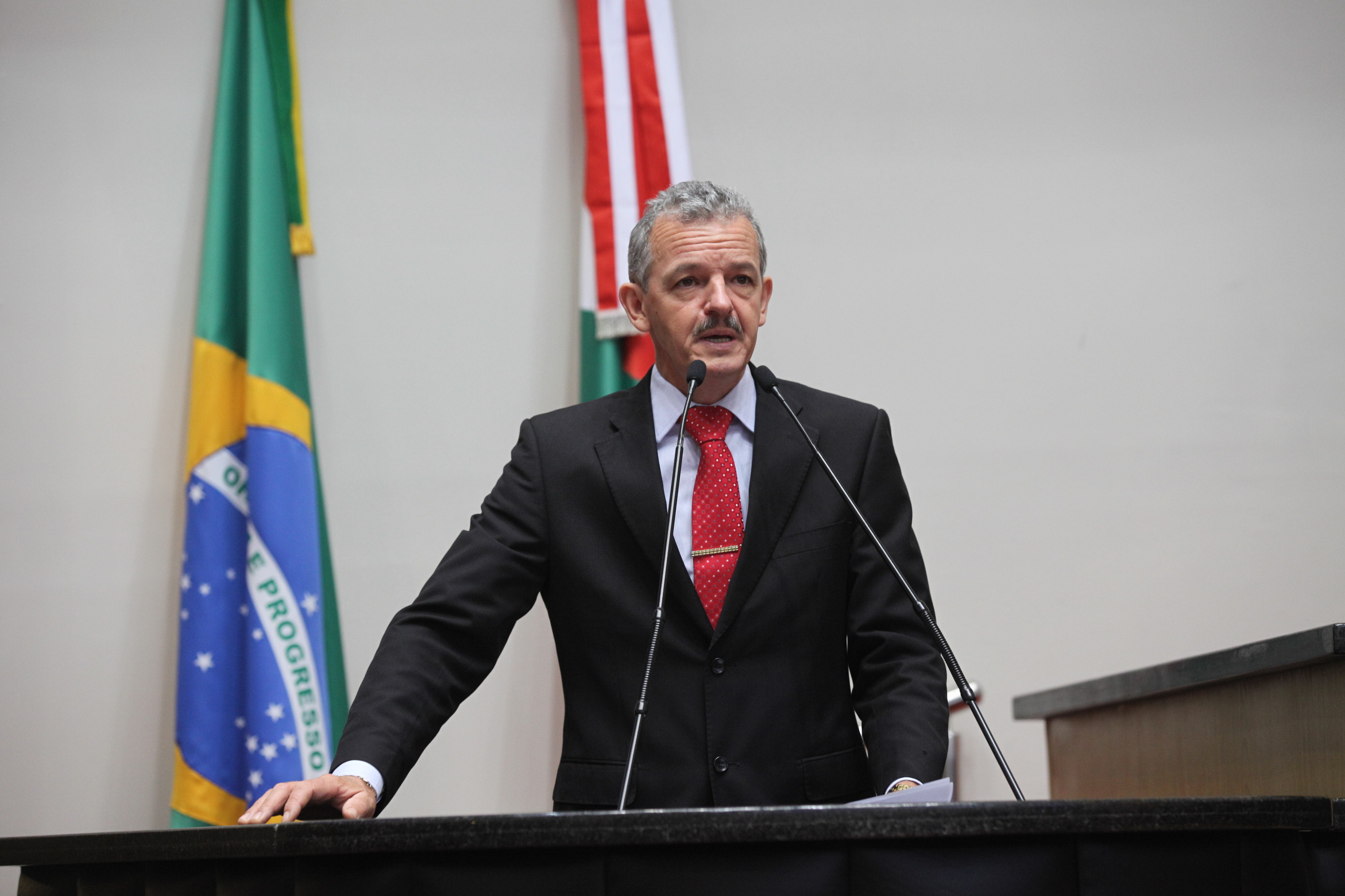 Sessão Plenária - Deputado Dirceu Dresch (PT)