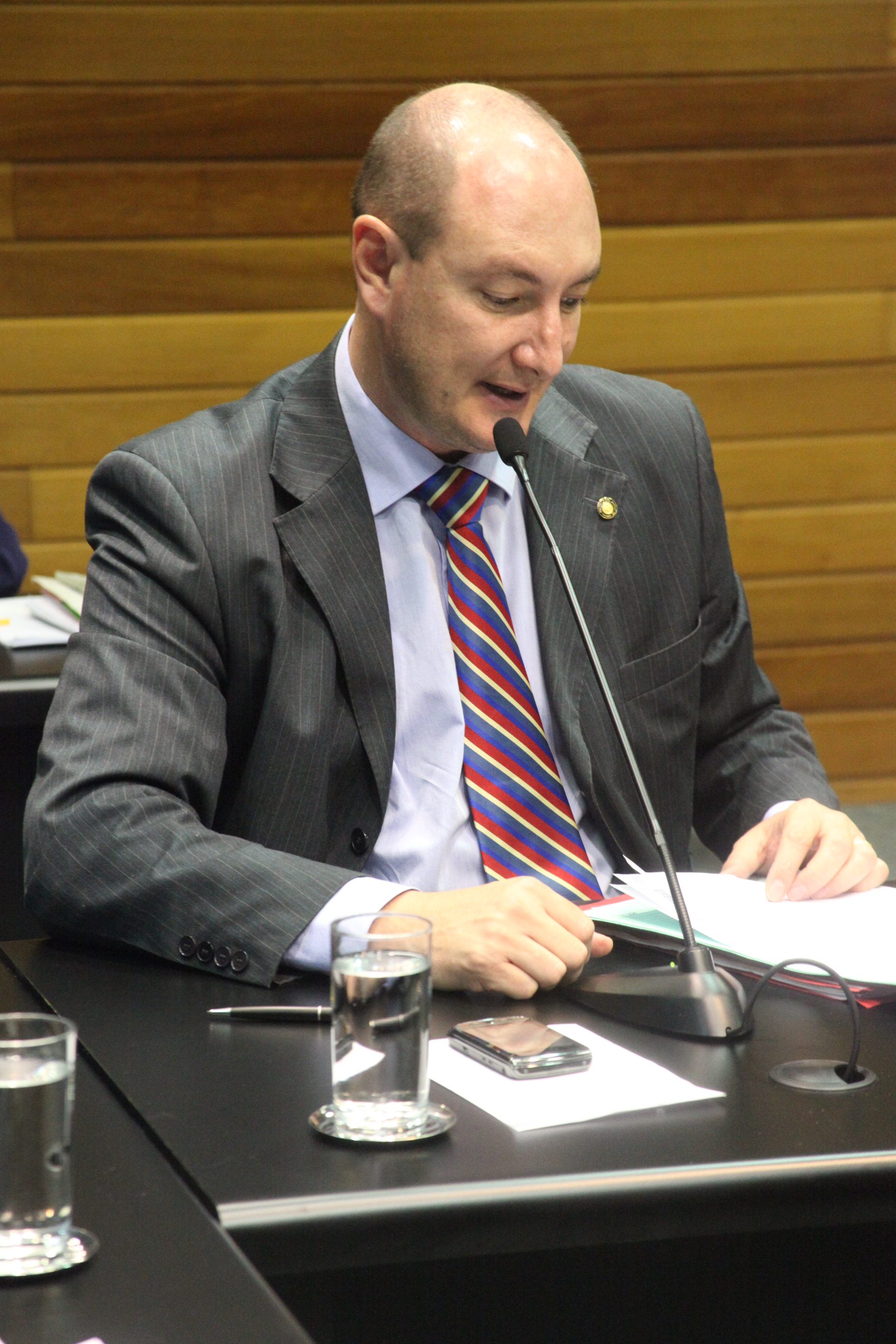 Deputado Mauro de Nadal (PMDB). Reunião da Comissão de Constituição e Justiça. Foto: Fábio Queiroz / Agência AL