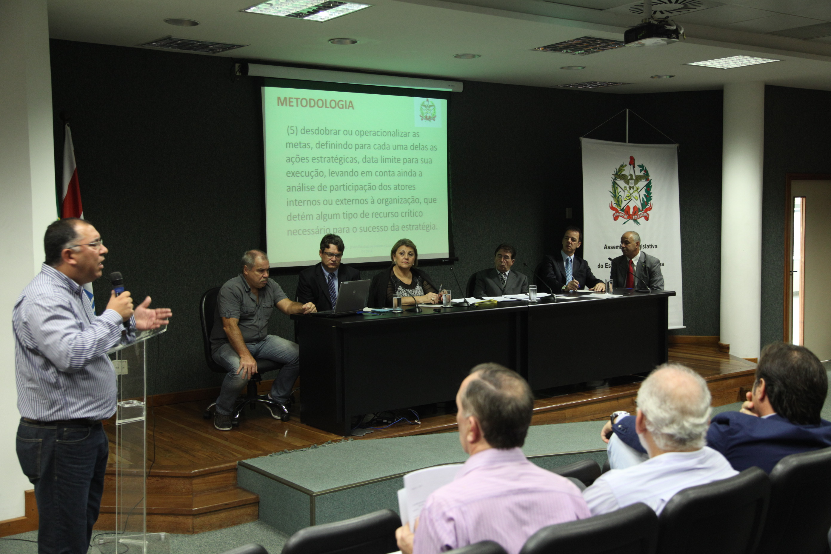 Reunião para debater o Plano Estadual de Esportes