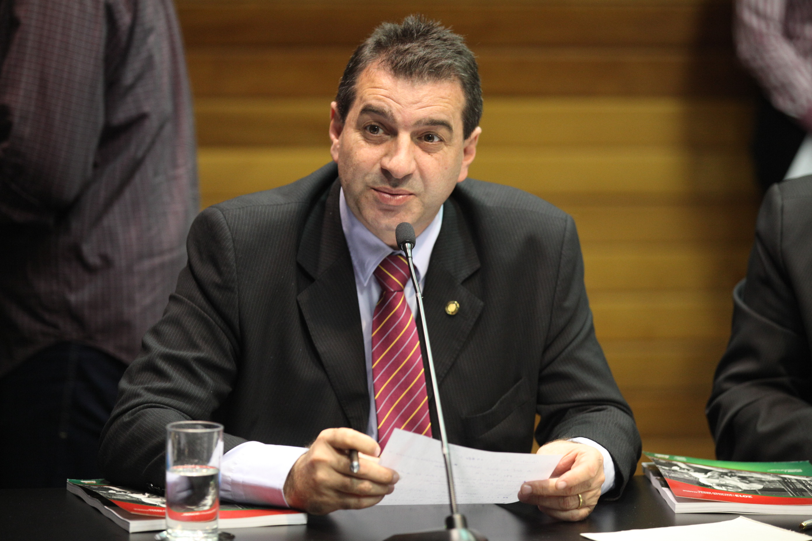 Reunião da Comissão de Finanças e Tributação. Deputado Valdir Cobalchini (PMDB). Fotos: Solon Soares/Agência AL