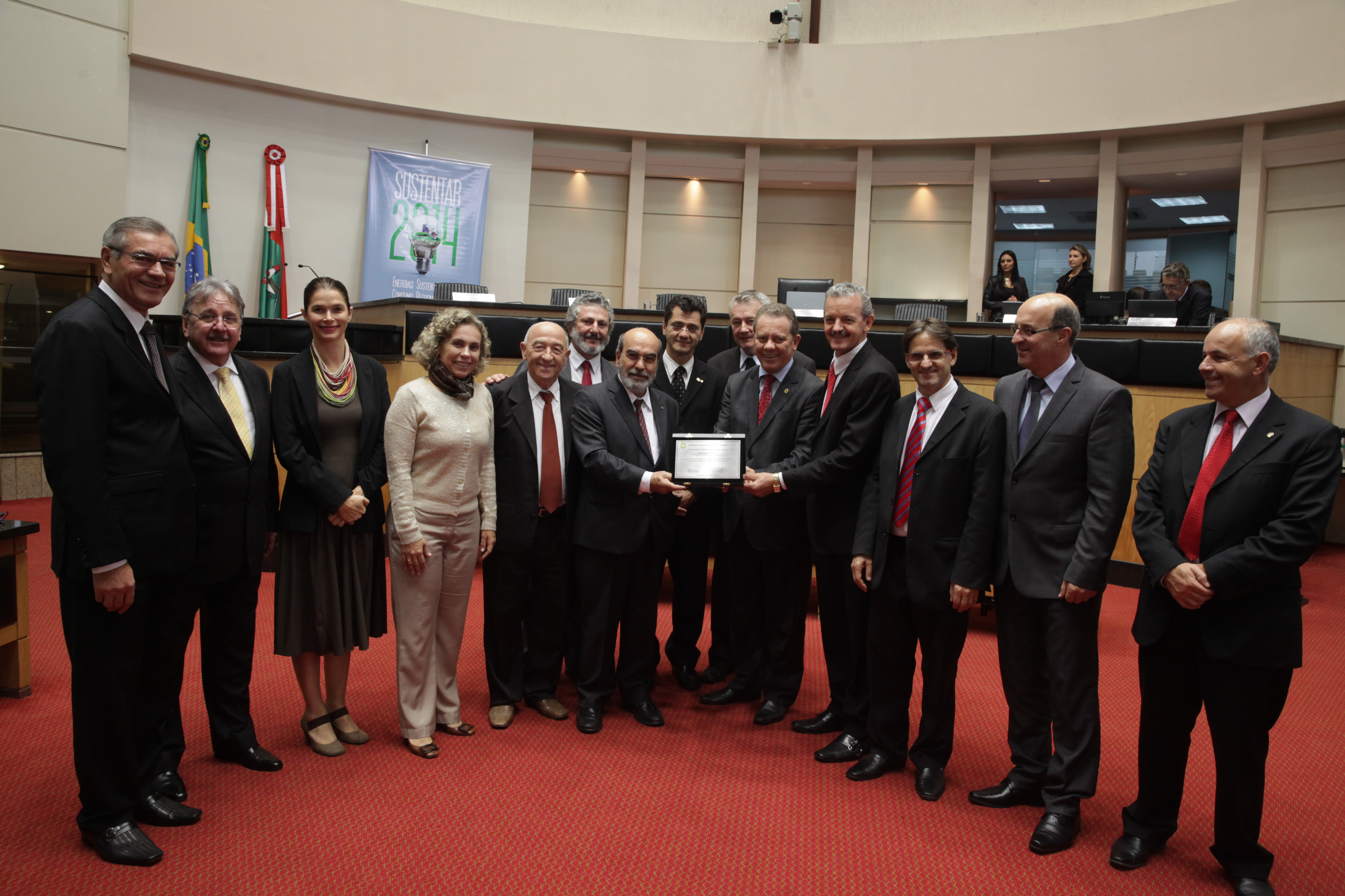 Plenário Osni Régis - Alesc homenageia José Graziano da Silva - Foto: Carlos Kilian / Agência AL