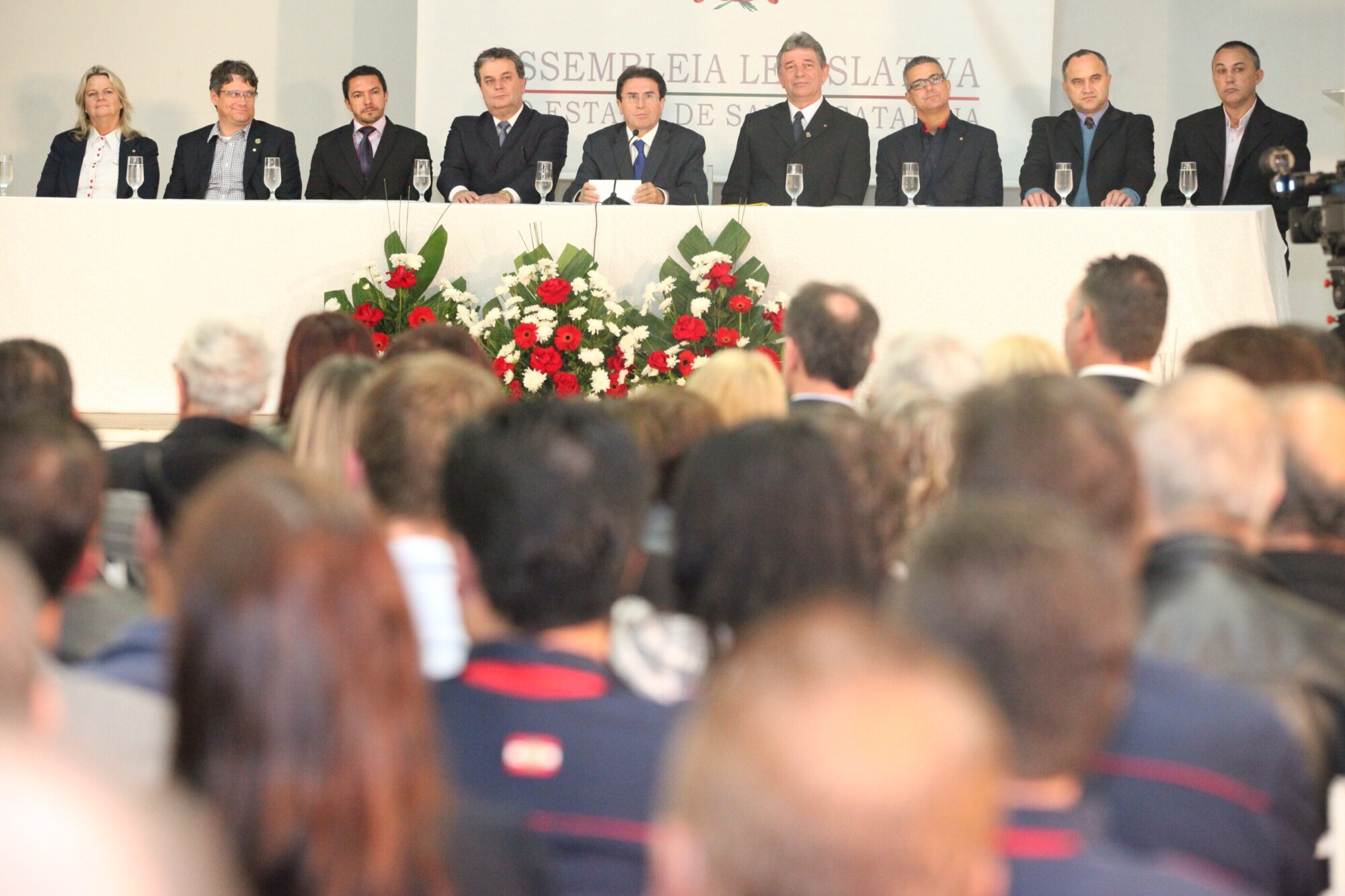 Assembleia homenageia participantes do Jasti com sessão solene