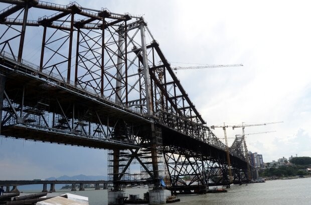 Obras de restauração são debatidas no aniversário de 88 anos da Ponte Hercílio Luz