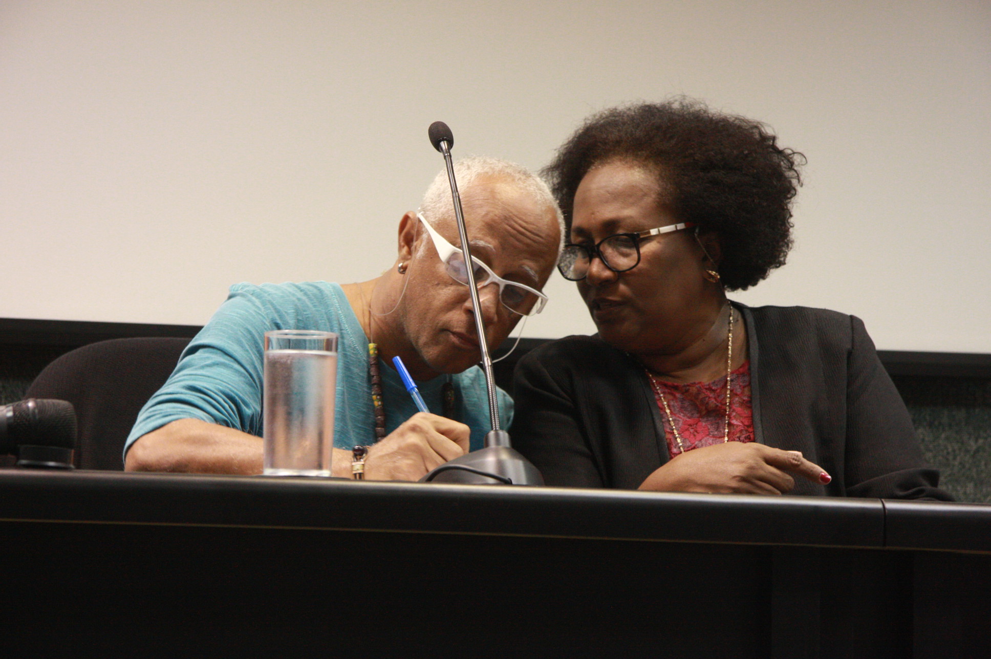 Encontros Pela Igualdade com a palestra “Políticas e Recursos para Arte e Cultura Negra”