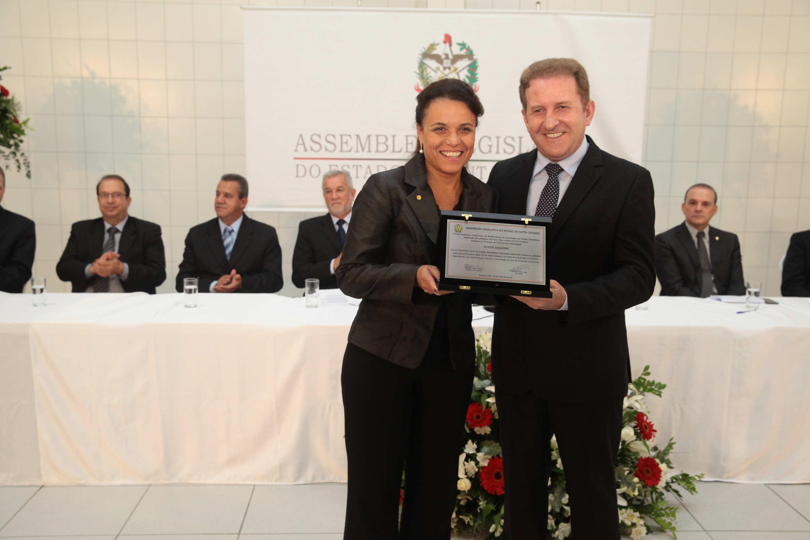 Sessão Solene em homenagem ao Colégio Maximiliano Gaidzinski em Cocal do Sul. Foto: Miriam Zomer/Agência AL