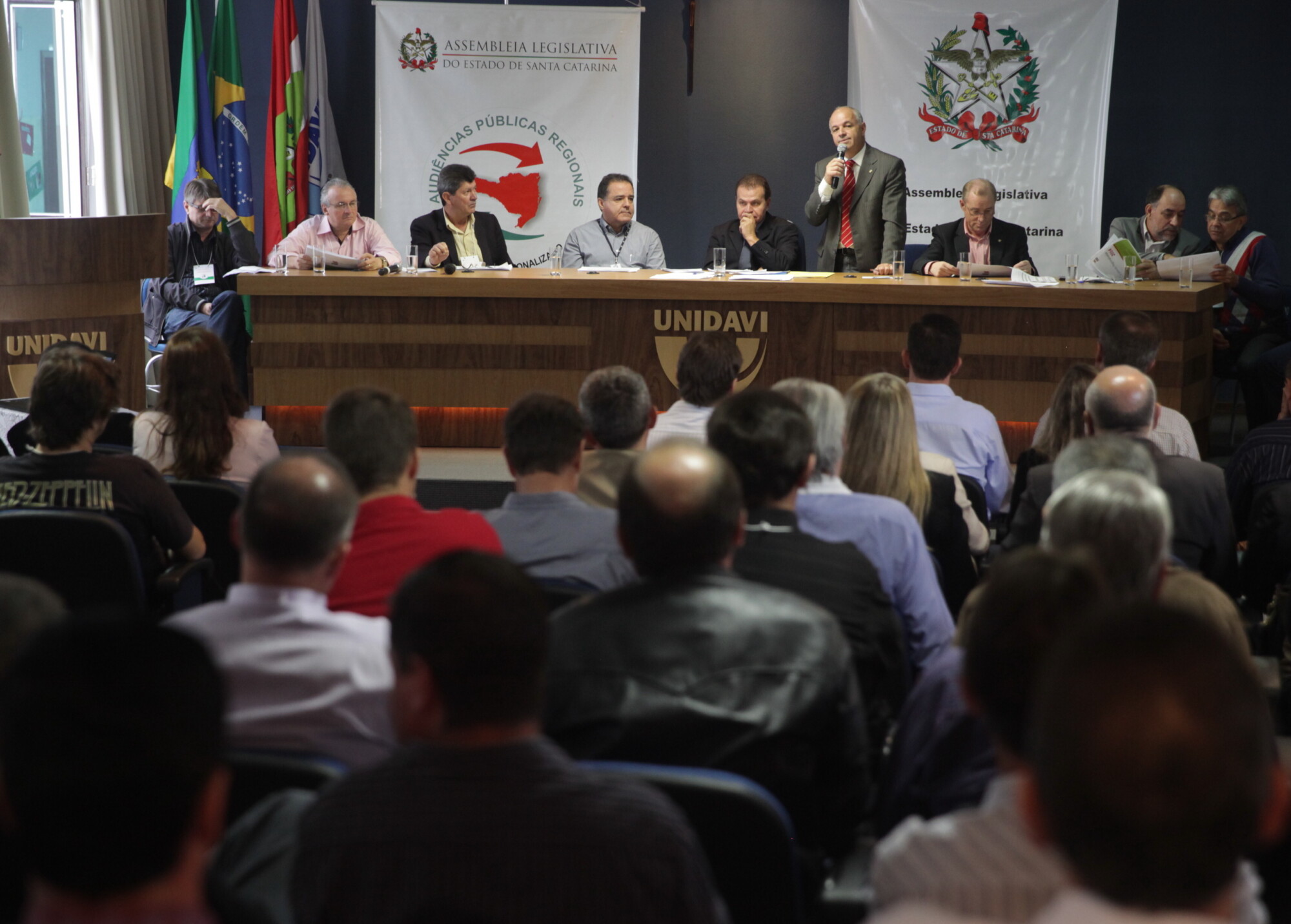 Obras viárias predominam nos pedidos do Alto Vale para o Orçamento 2015