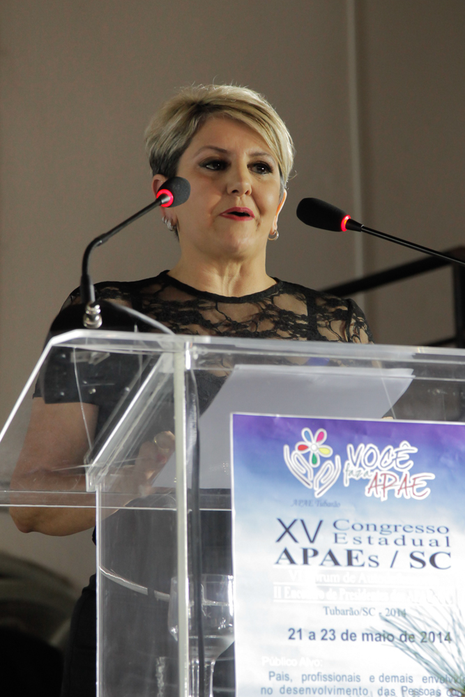 XV Congresso Estadual das APAEs de SC - Noilda Fogaça - Presidente da APAE de Tubarão - Foto: Juliana Stadnik / Agência AL