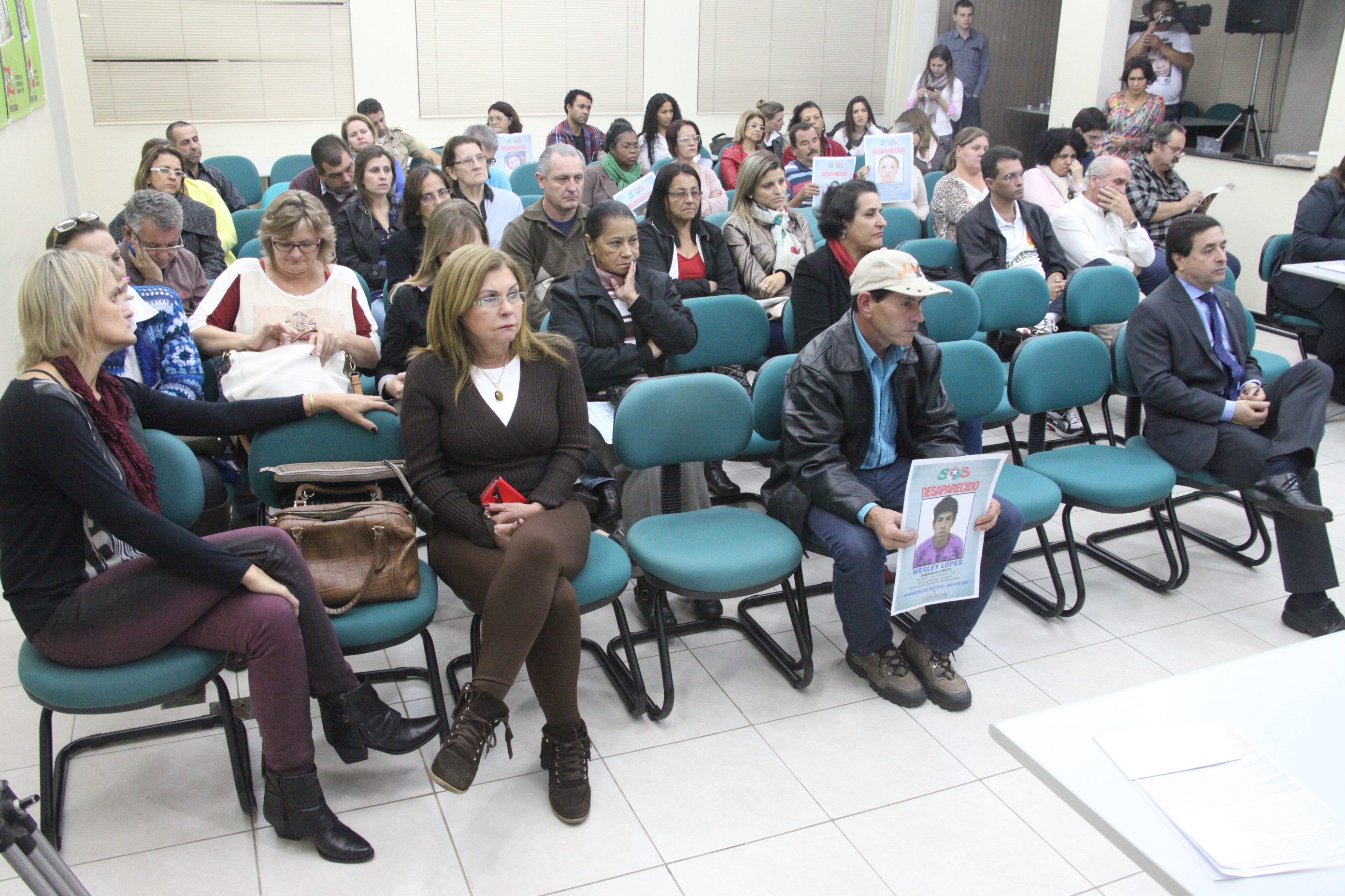 Audiência Pública SOS DESAPARECIDOS. Foto: Fábio Queiroz / Agência AL