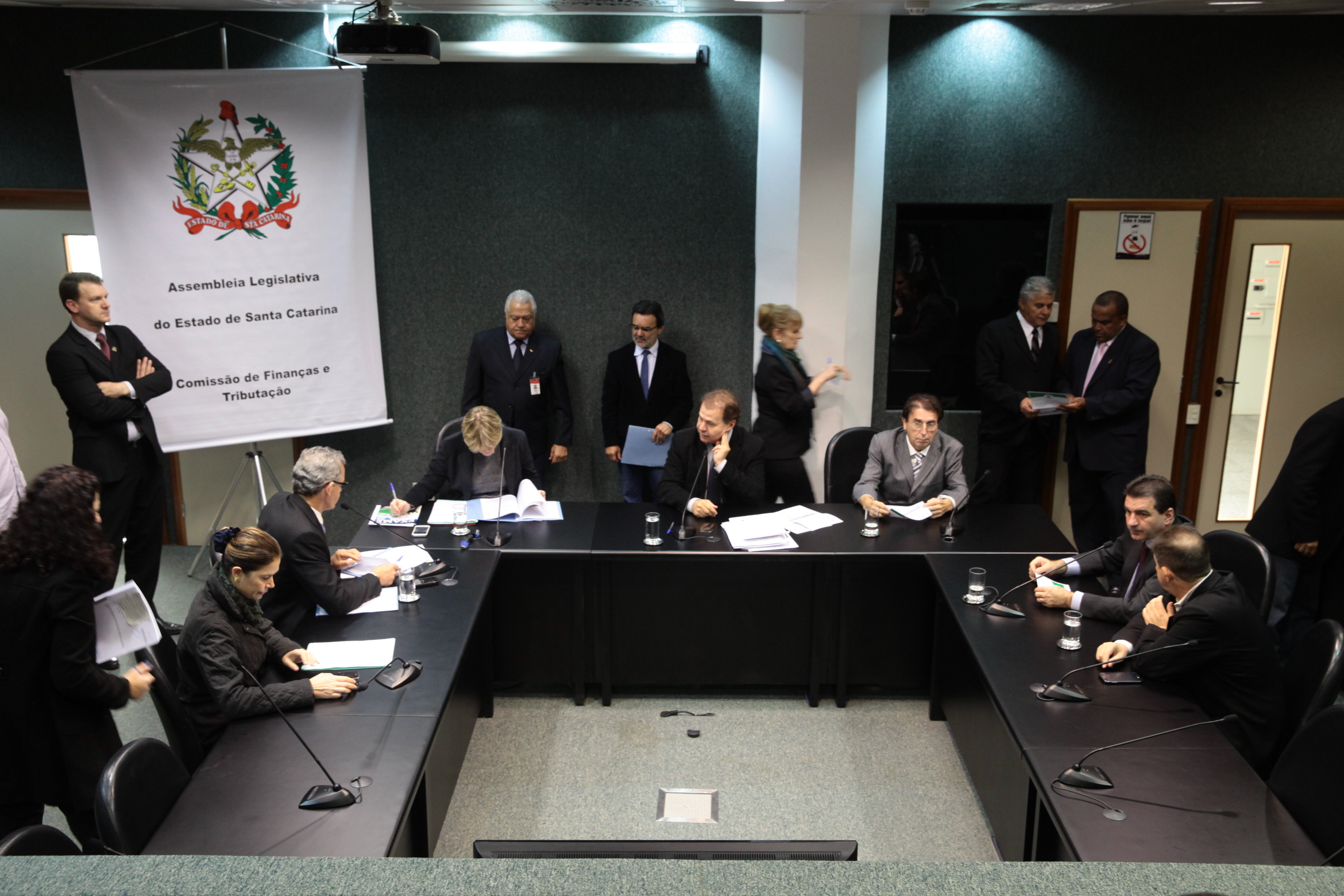 Reunião da Comissão de Finanças e Tributação. Foto: Miriam Zomer/Agência AL