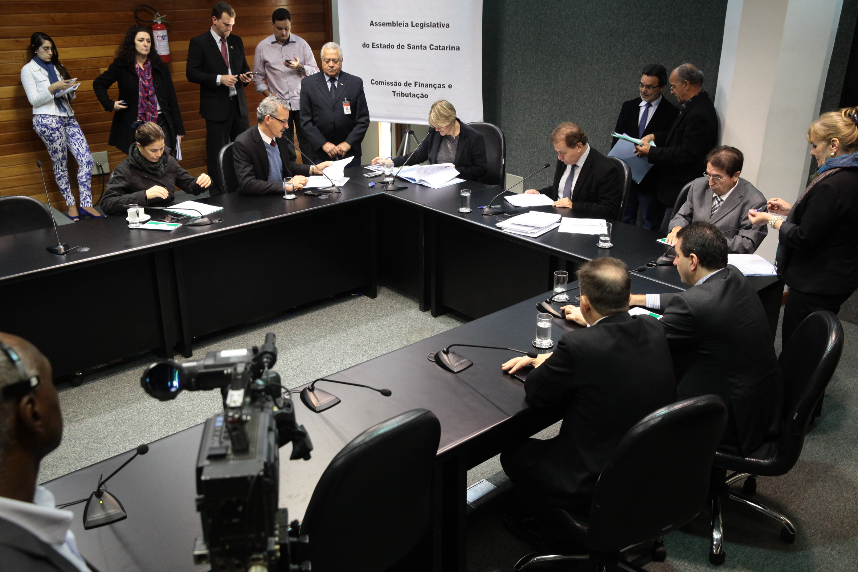Reunião da Comissão de Finanças e Tributação. Foto: Miriam Zomer/Agência AL