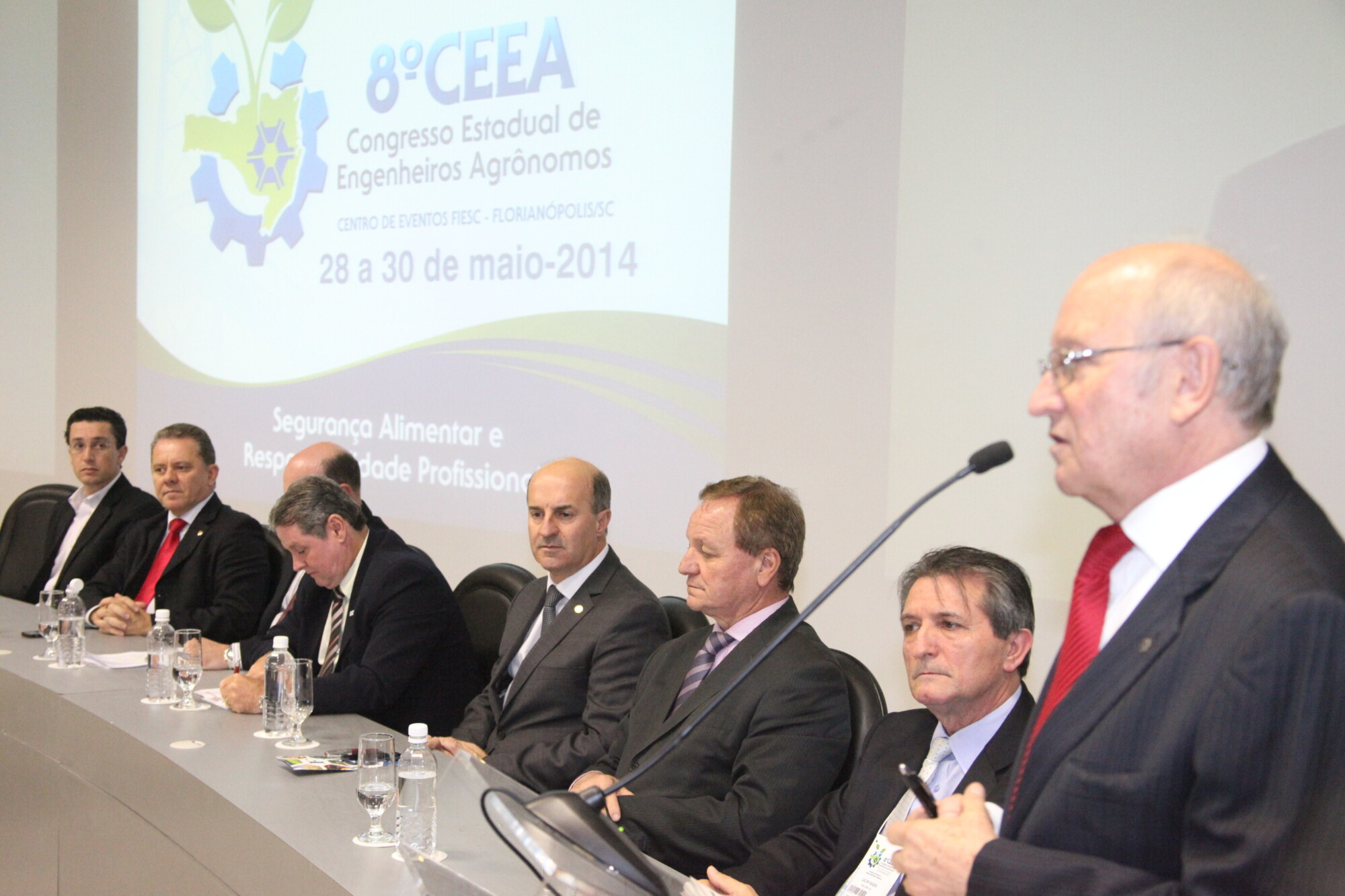 Congresso de Engenheiros Agrônomos discute segurança alimentar