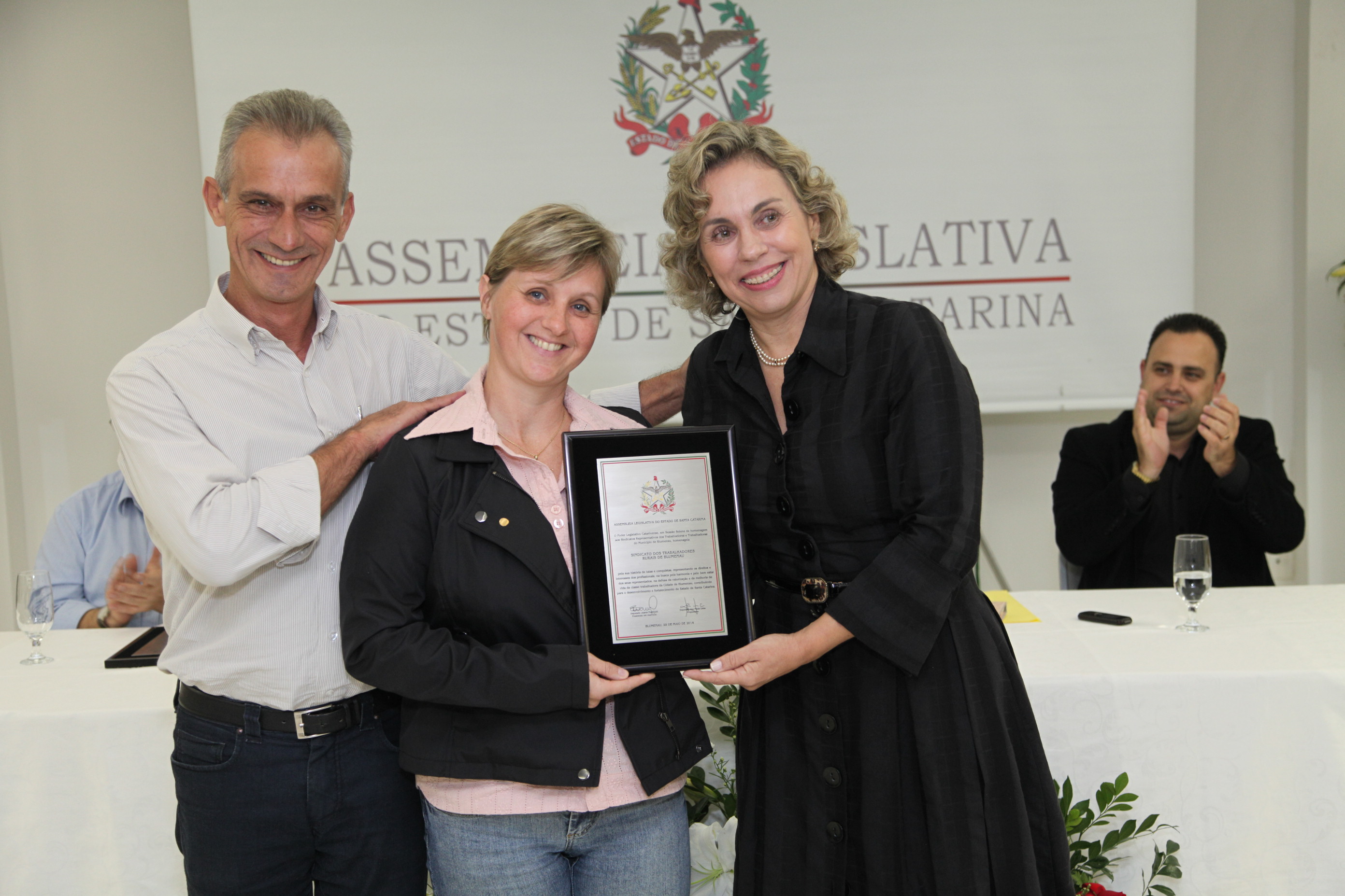 Sessão Solene em homenagem aos Sindicatos Representativos dos Trabalhadores da Cidade de Blumenau