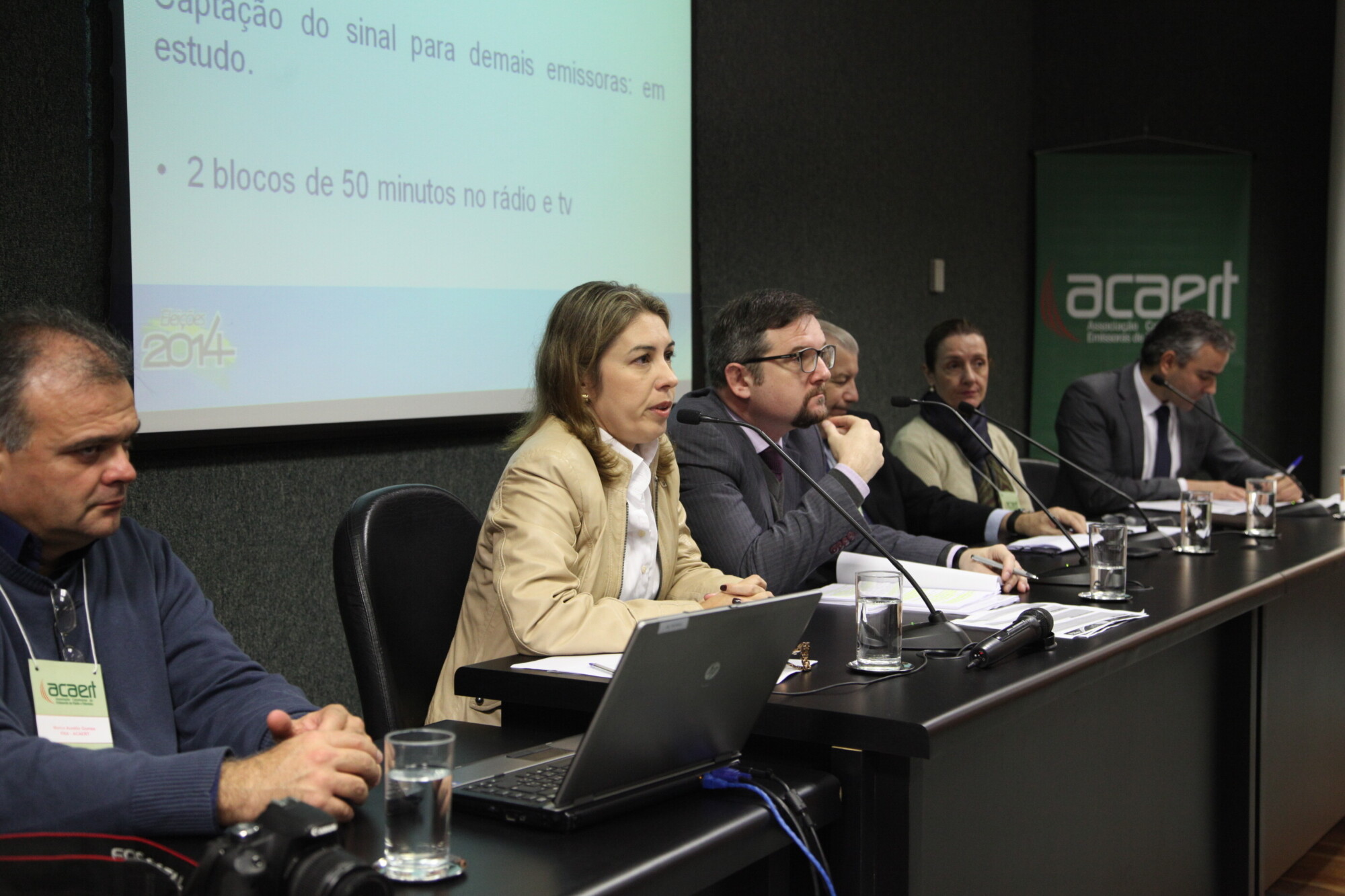 Seminário da ACAERT orienta emissoras sobre normas no período eleitoral