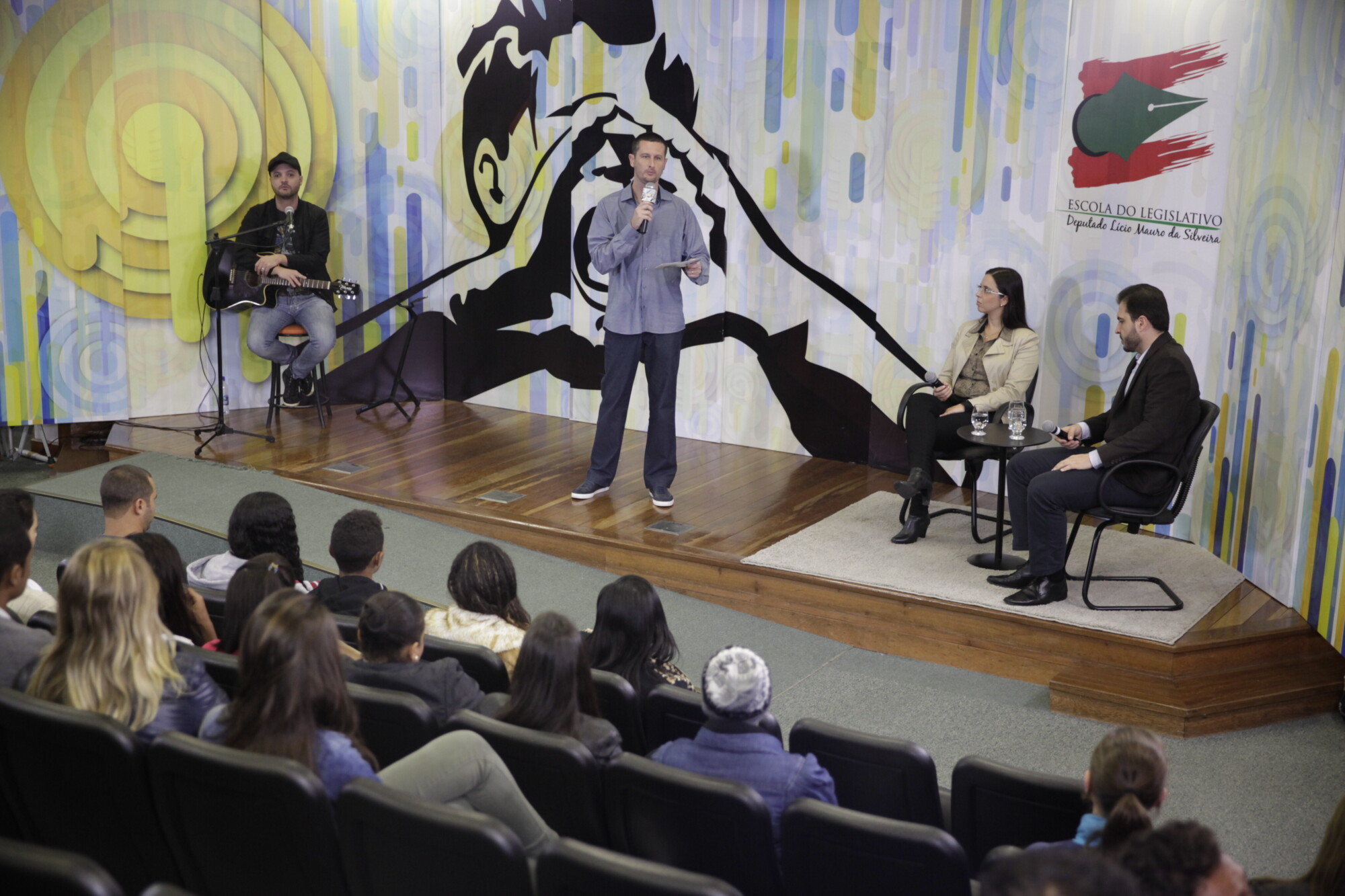 Projeto de estágio da AL é destaque no Programa Fala Jovem da TVAL