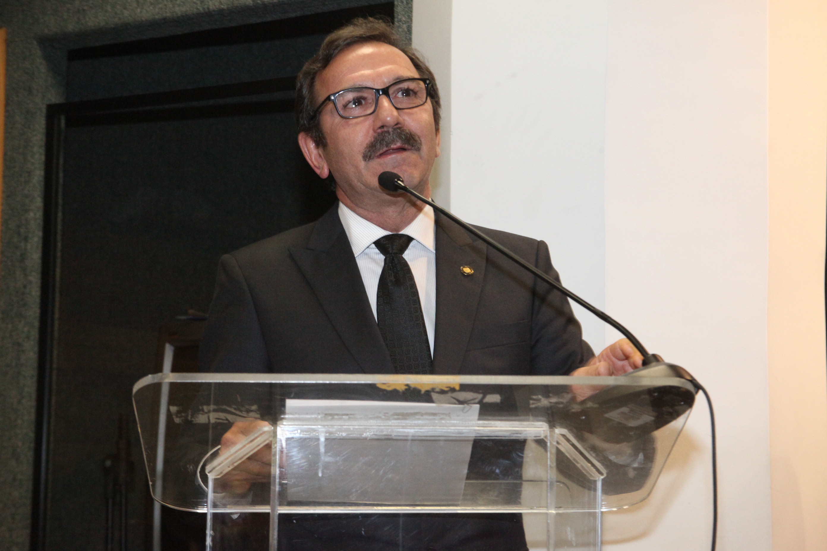 Ato Parlamentar Solene em homenagem aos 60 anos de fundação do Jornal Município Dia a Dia. Foto: Fábio Queiroz / Agência AL