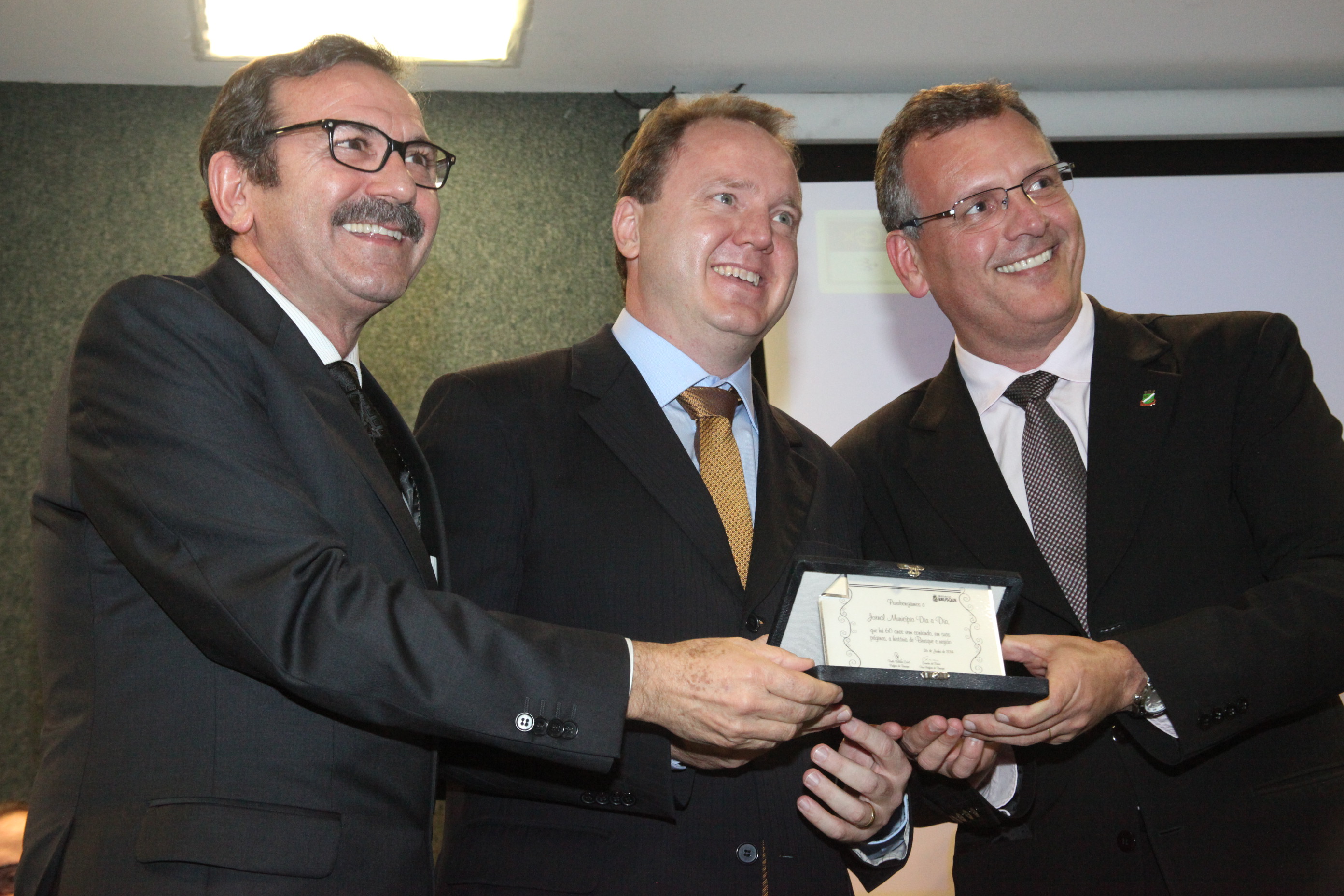 Ato Parlamentar Solene em homenagem aos 60 anos de fundação do Jornal Município Dia a Dia. Foto: Fábio Queiroz / Agência AL