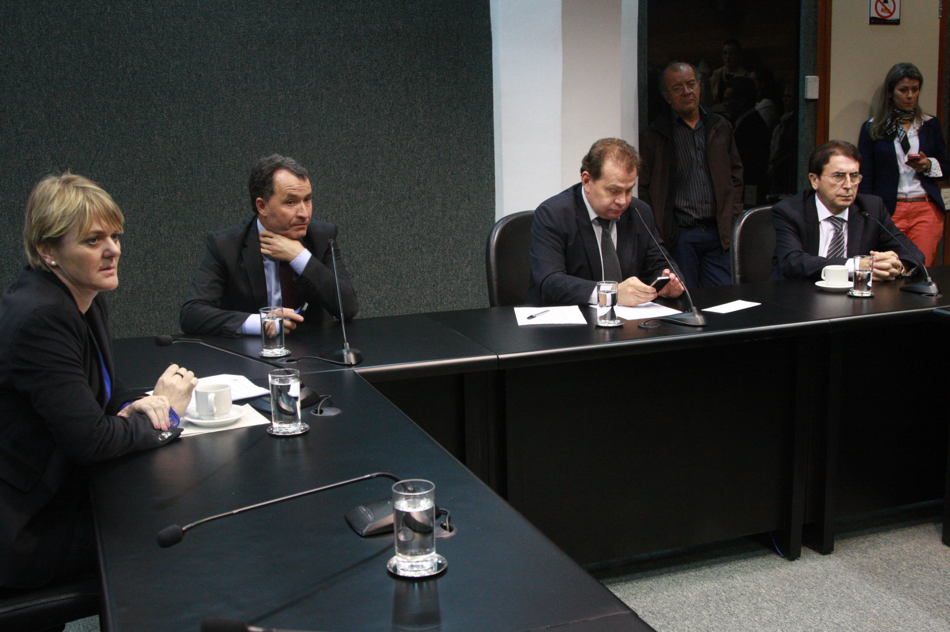 Reunião da Comissão Finanças e Tributação e Comissão de Educação, Cultura e Desporto. Foto: Eduardo Guedes de Oliveira / Agência AL